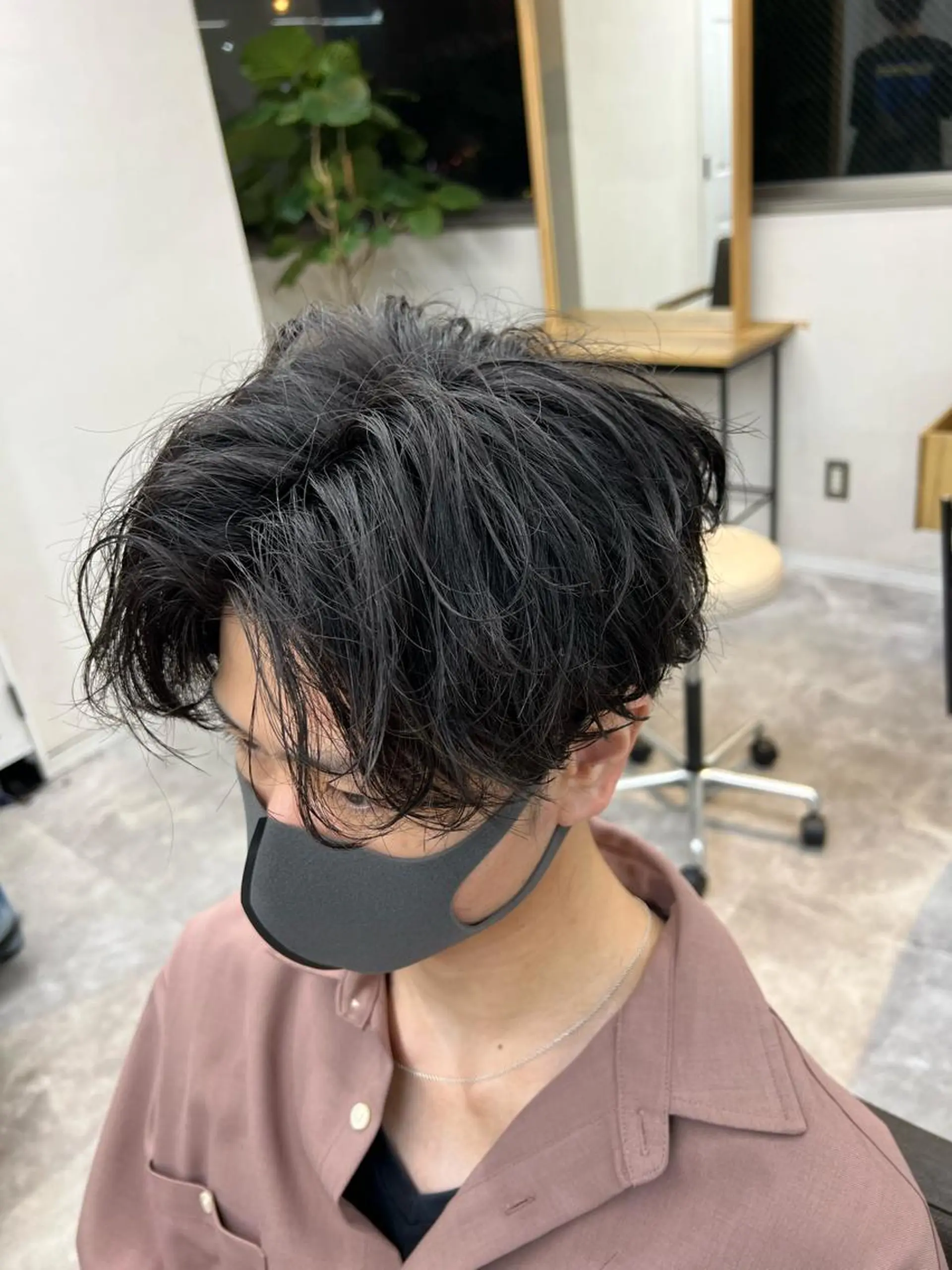 ショート パーマ メンズ メンズパーマ DIECESHIBUYA.所属・メンズ似合わせ/ ビジネスヘア/比嘉のヘアスタイル