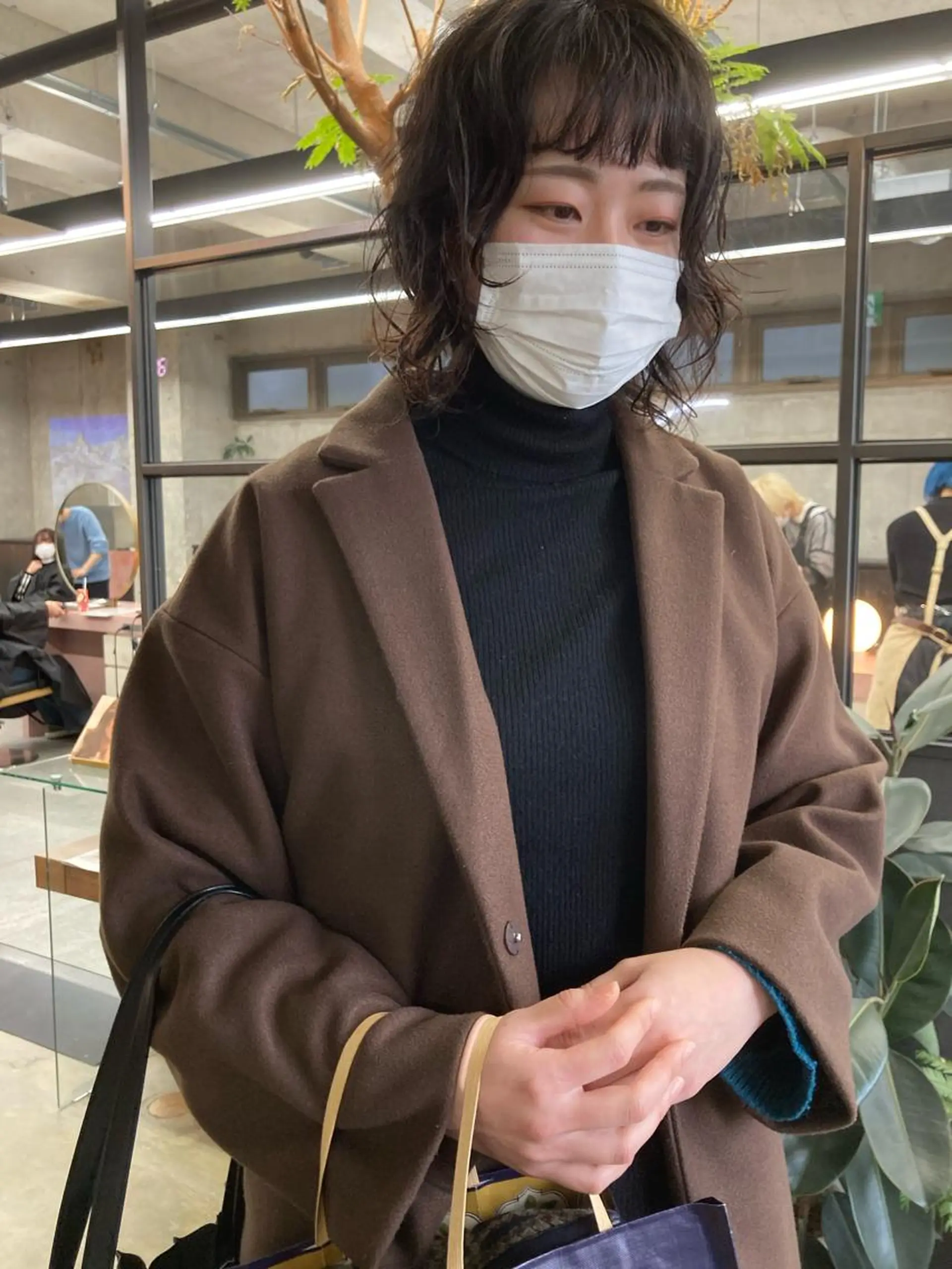 ミディアム カラー パーマ ミディアムパーマ ウルフカット カット ヘアカラー パーマ 小木曽智美 /ボブ/ショートのヘアスタイル