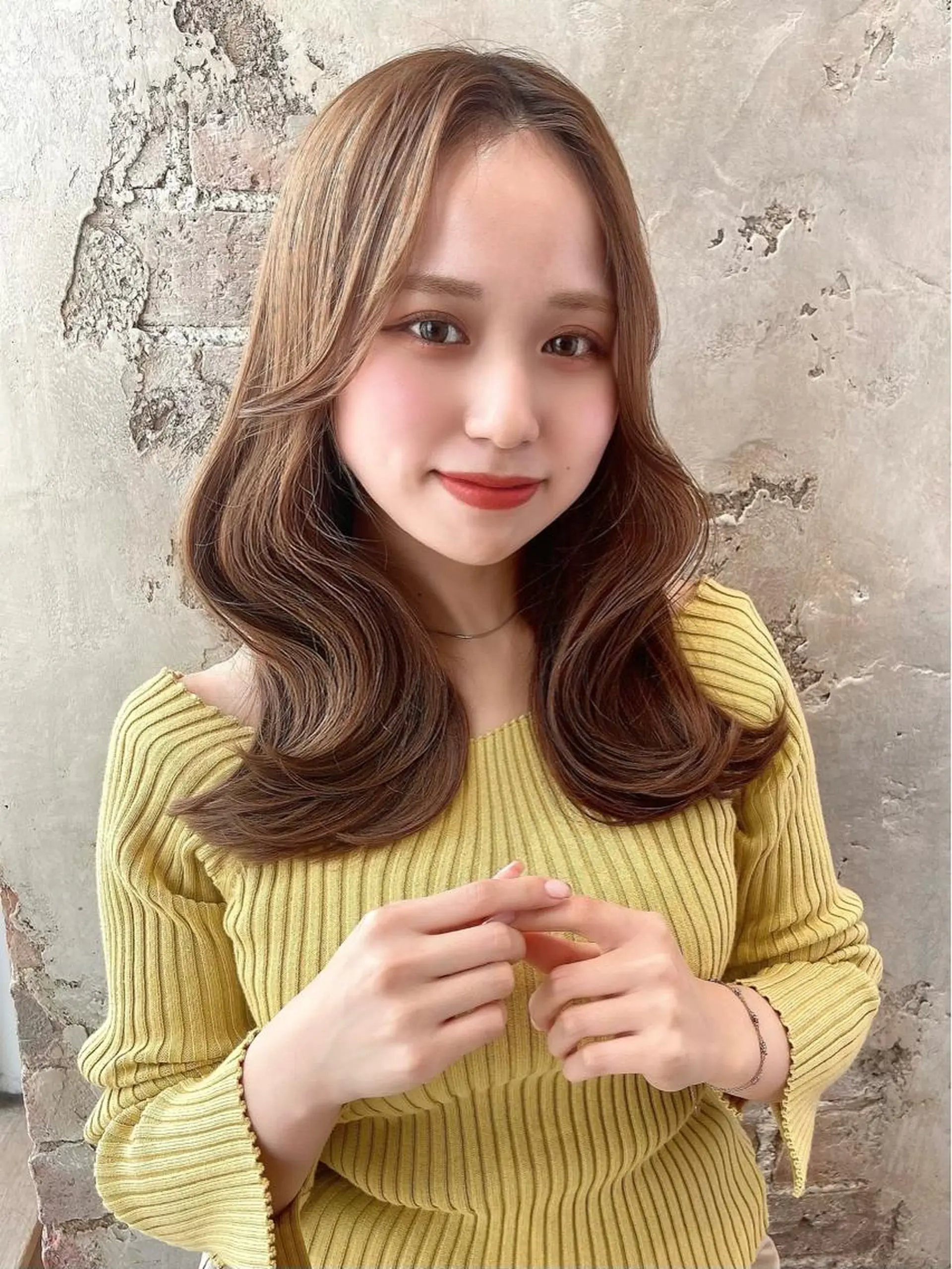 セミロング カラー パーマ ヘアアレンジ くびれヘア 韓国風ヘア Surpass所属・🌈小顔似合わせ SHIHO🌈のヘアスタイル