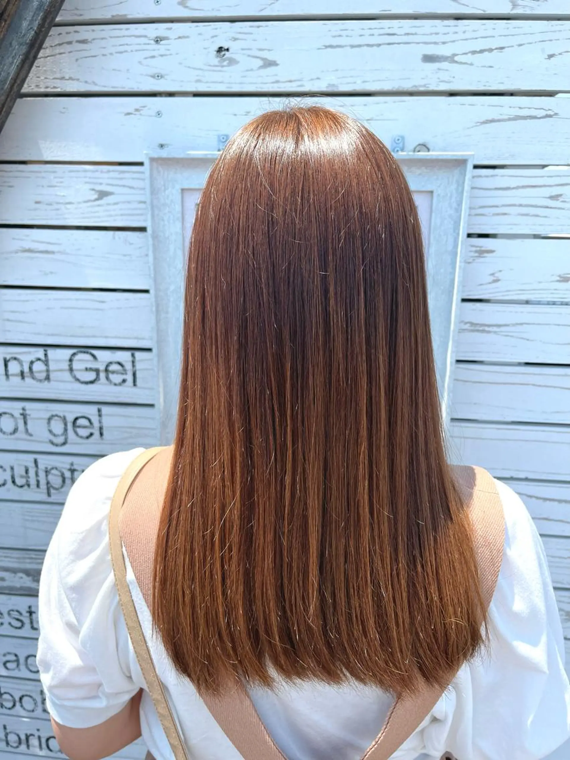 カラー 伊藤 由妃乃のヘアスタイル