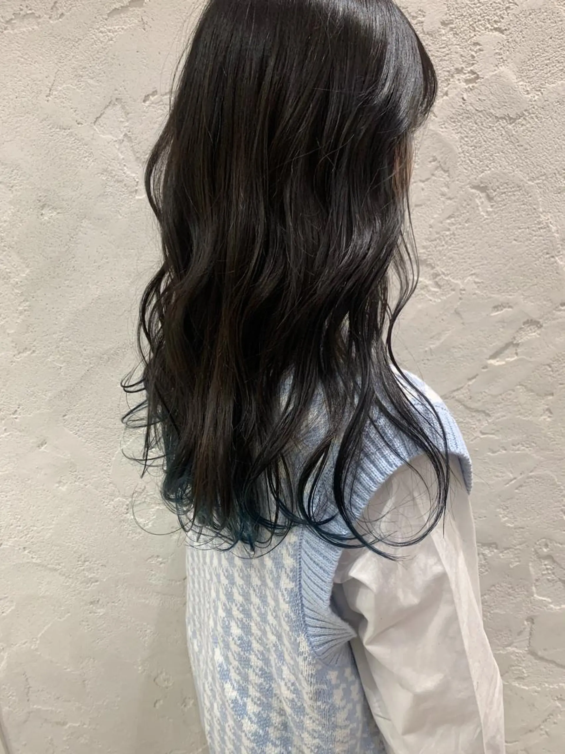 ロング カラー ヘアアレンジ 黒髪 ブルーカラー ブルーブラック 透明感カラー 🌟アレンジが似合う カラー🌟Rumiのヘアスタイル
