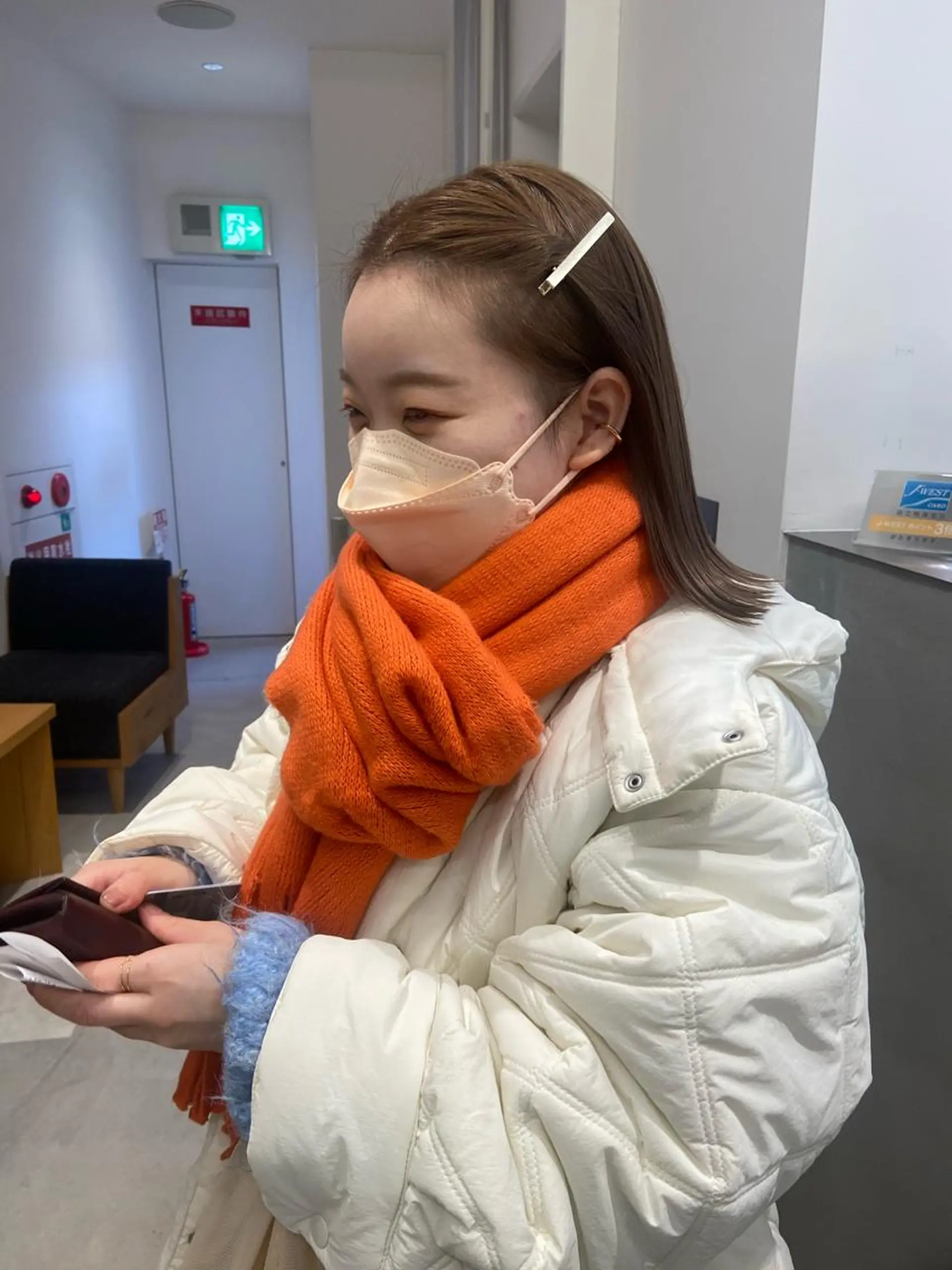 ミディアム カラー ヘアアレンジ ベージュカラー オレンジ Rinon所属・沖 真琴のヘアスタイル