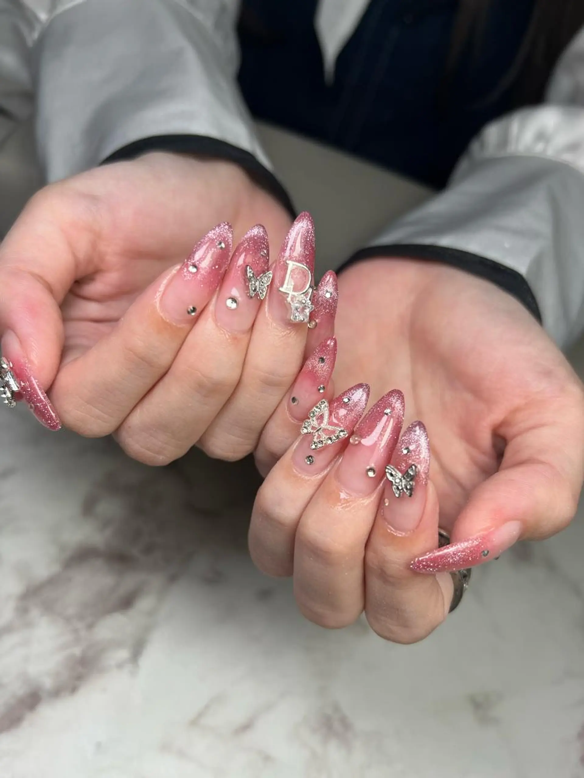 ネイル ハンドネイル Nail Salon L'arc所属・💊大阪/心斎橋 moni🧠のネイルデザイン