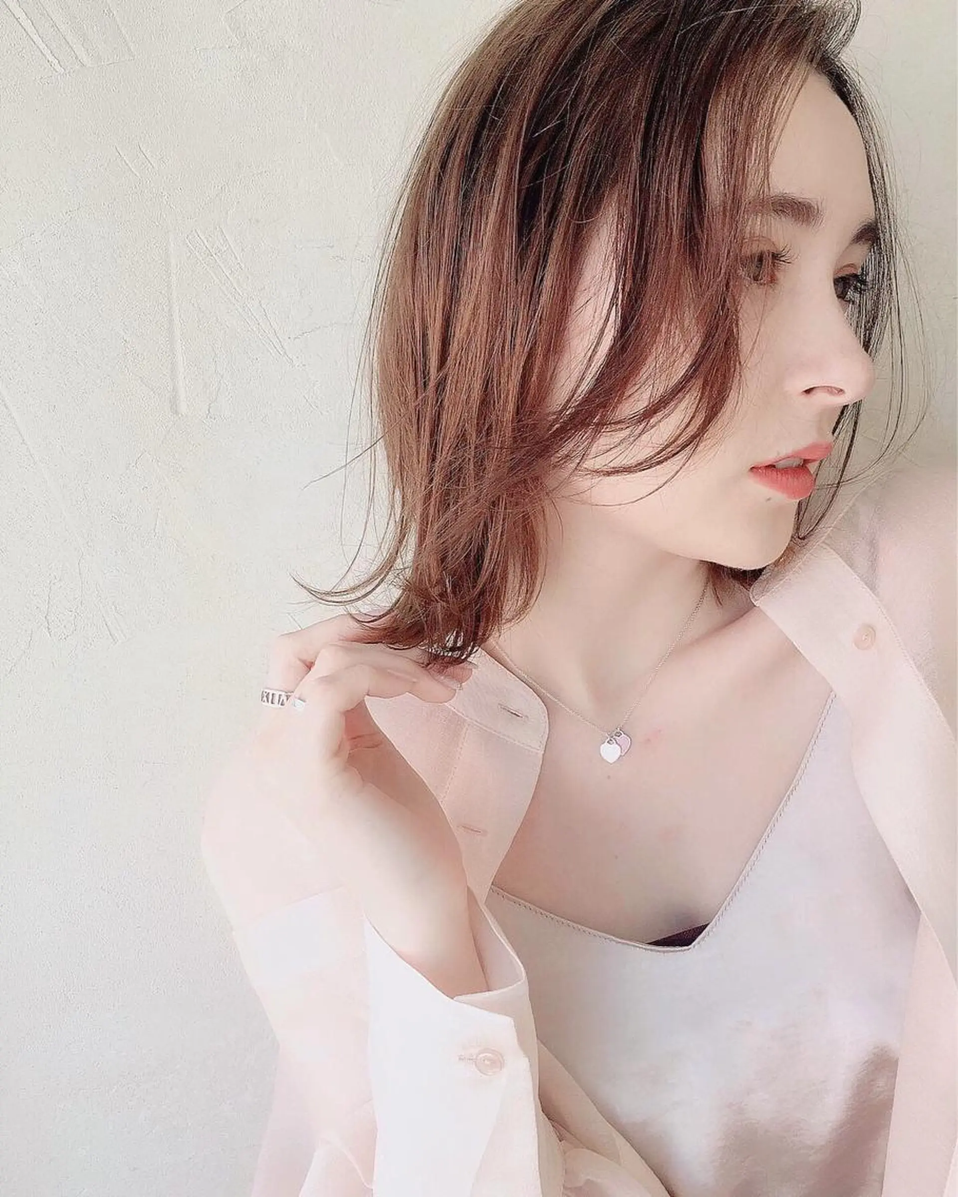 ミディアム 鎌倉 彩のヘアスタイル