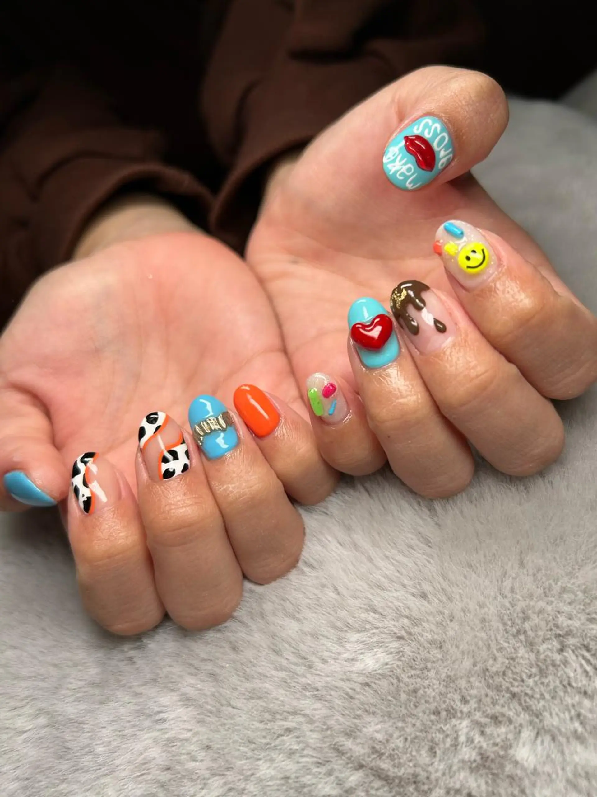 ネイル 長さ出し ラメ(グリッター) ワンカラーネイル シンプルネイル バレンタイン ハンドネイル フットネイル Bianca 美浜店 masuのネイルデザイン