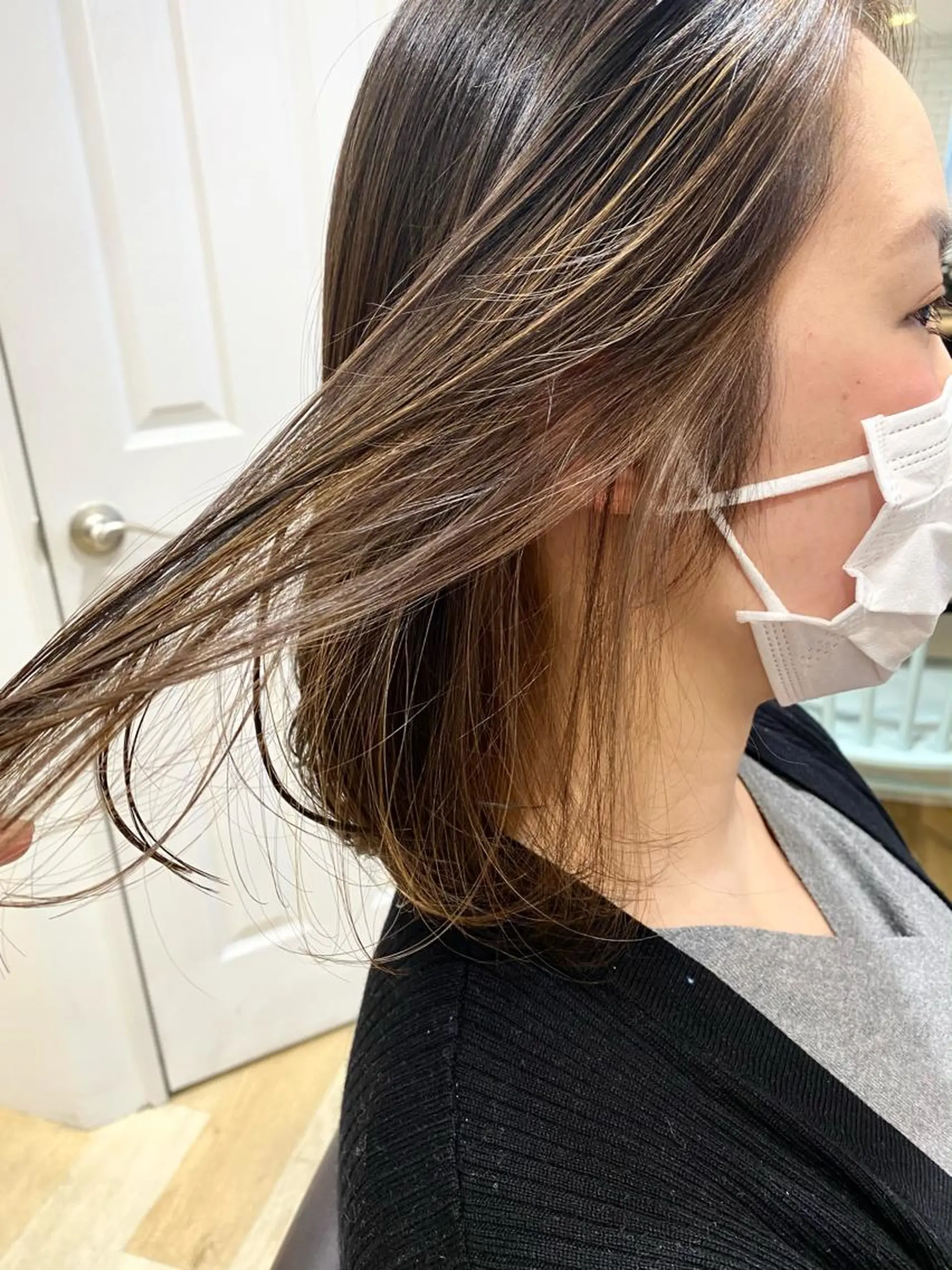 ミディアム La paix所属・パーソナルカラー lapiax阿部のヘアスタイル