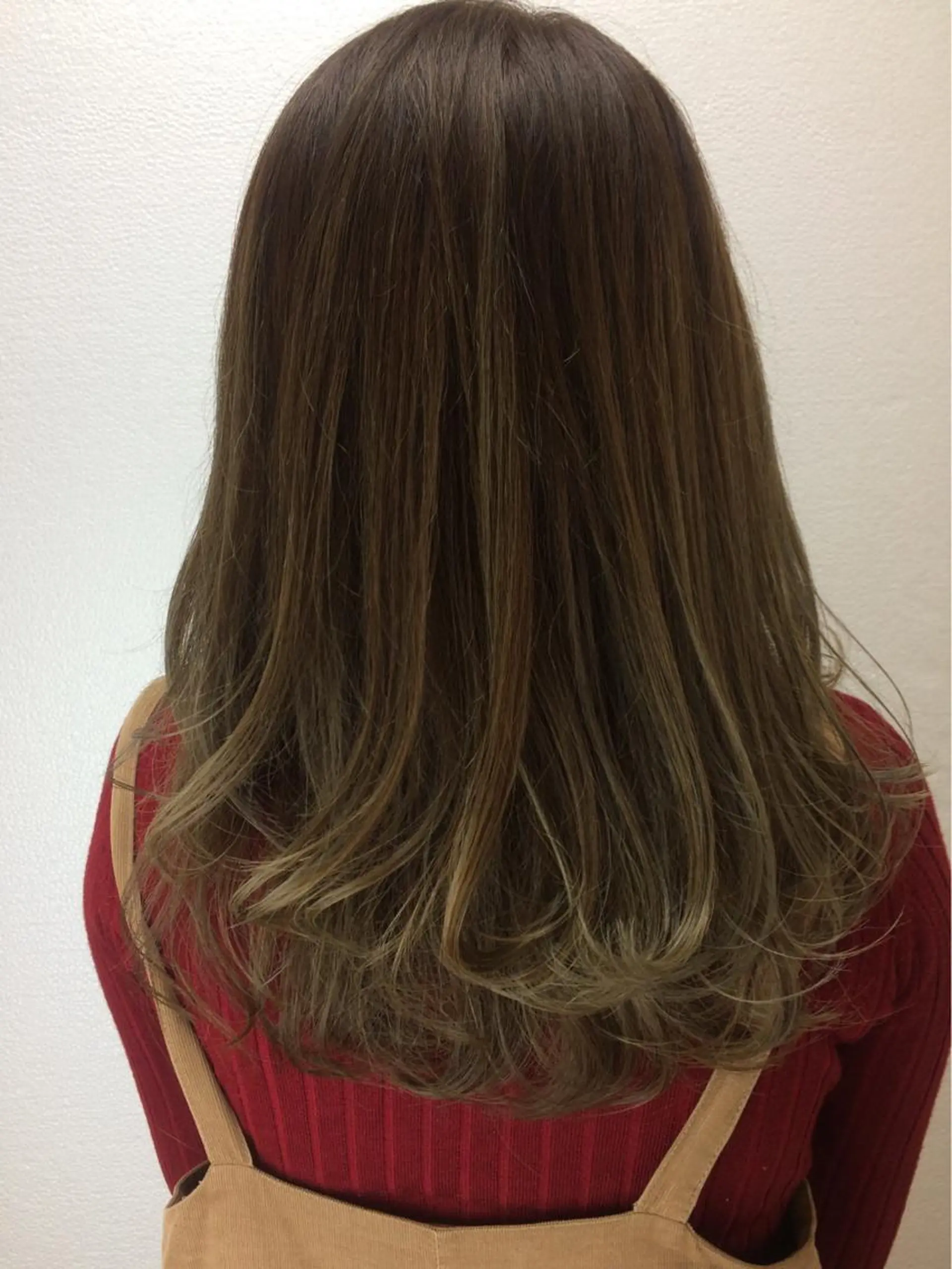 カラー 龍 門のヘアスタイル