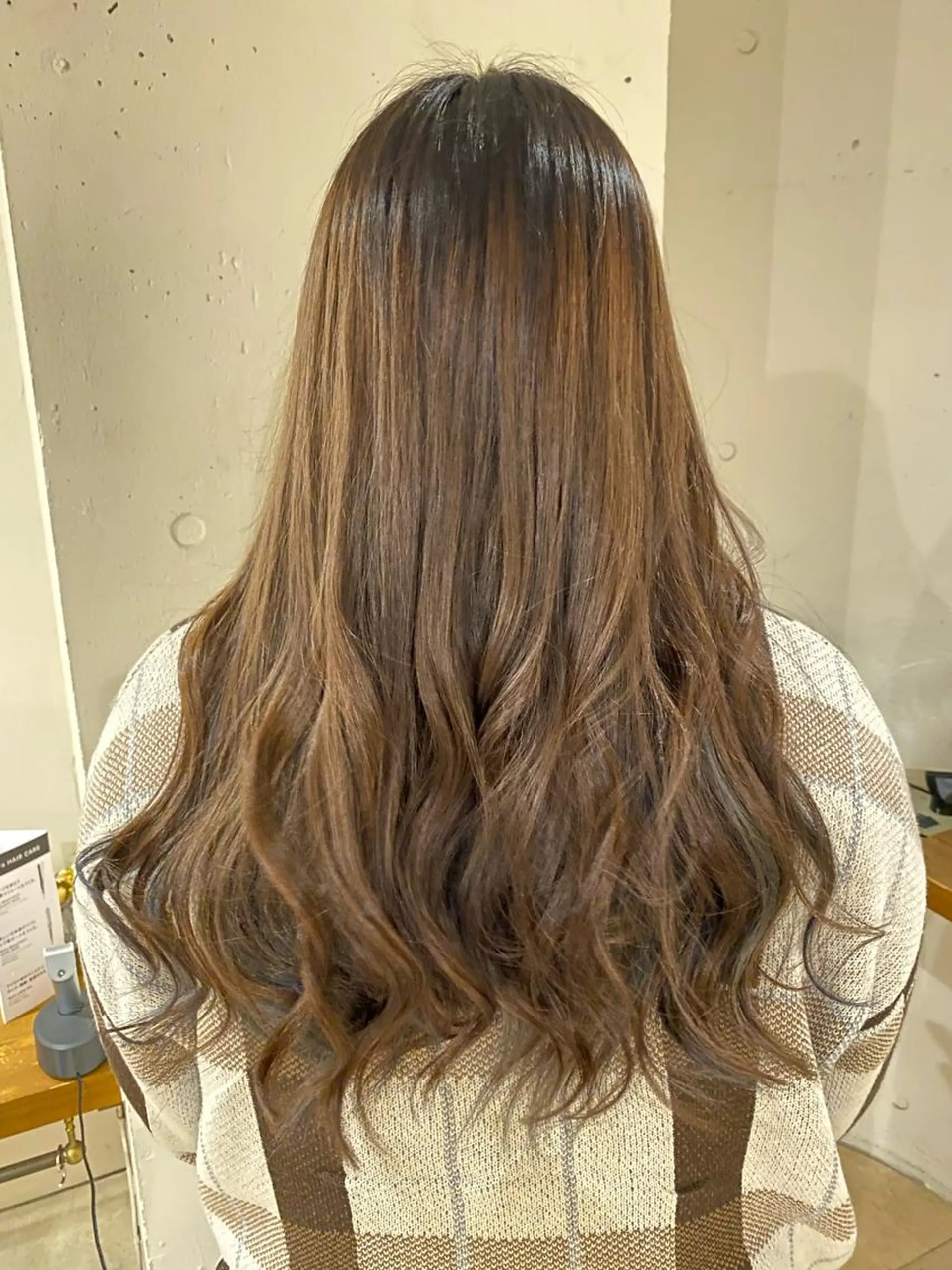 ロング カラー ヘアアレンジ 安澤 彩奈のヘアスタイル