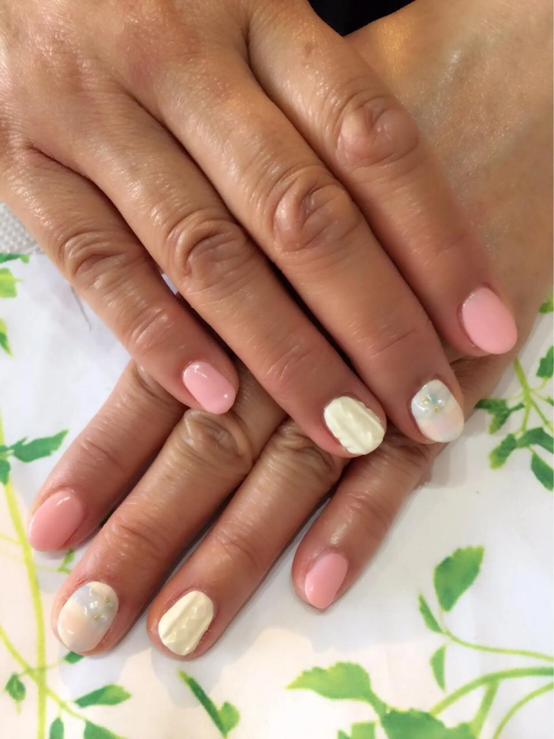 ネイル a yakaのネイルデザイン