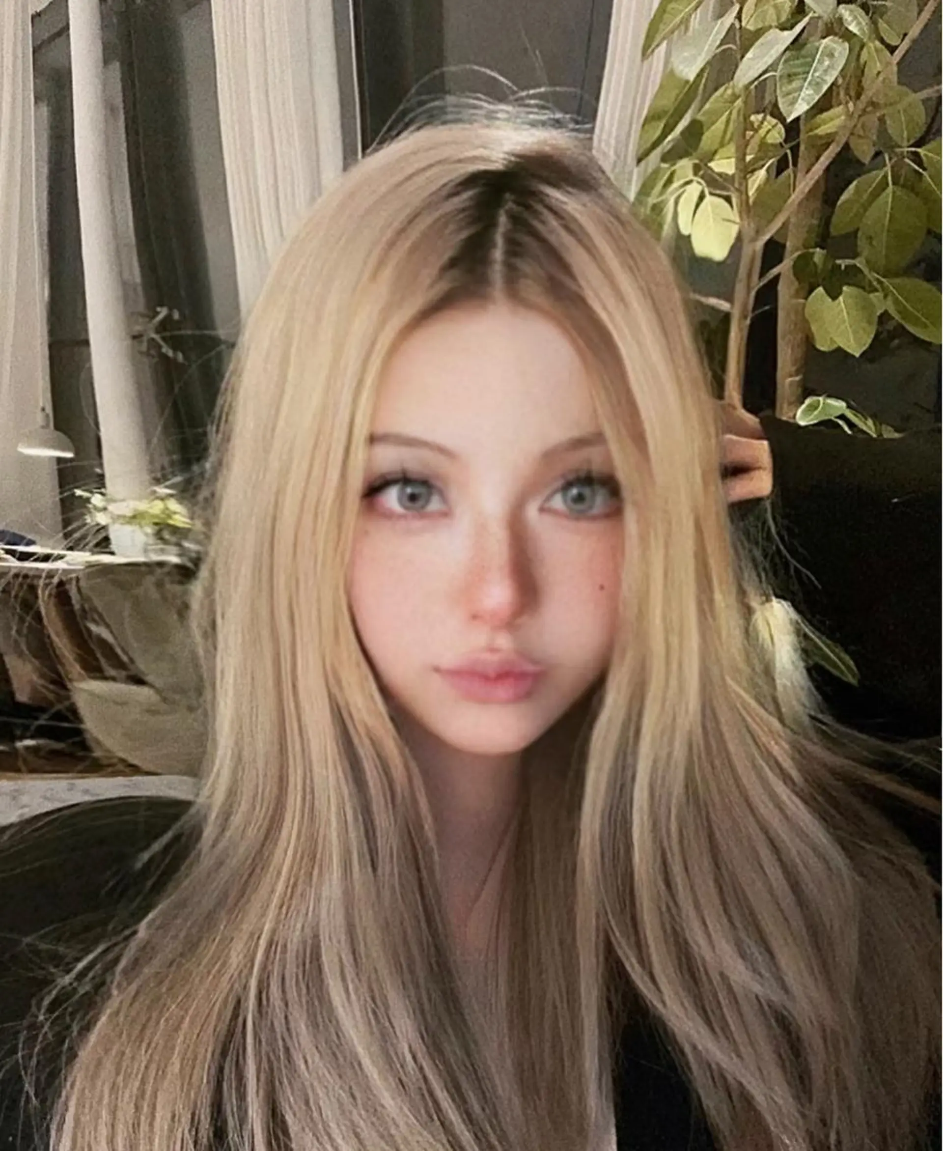 ロング 🇨🇳ワンホンヘア 下田鉄也のヘアスタイル