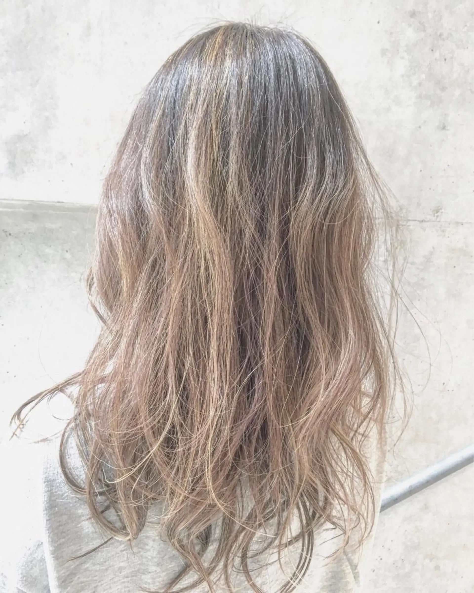 ロング ハイライト 半個室女性salon 🩰Natsumiのヘアスタイル
