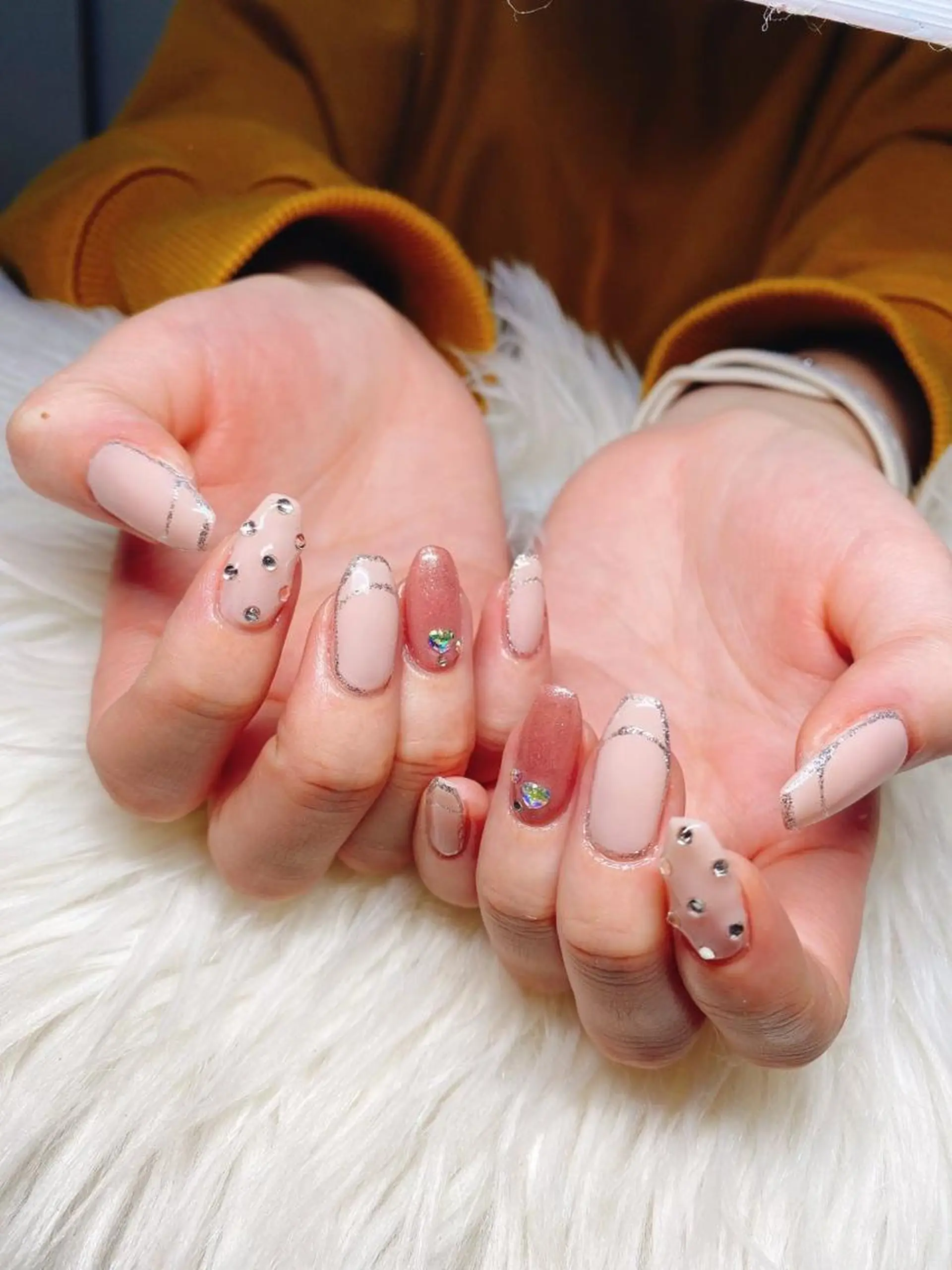 ネイル ハンドネイル VIOLA .nailのネイルデザイン