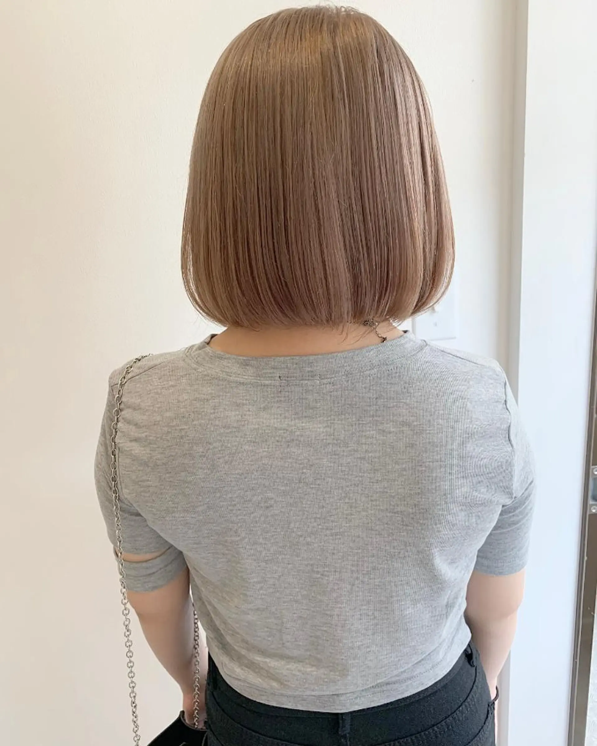 ミディアム カラー ベージュカラー ブリーチ ブロンド ケアブリーチ ダブルカラー ヘアカラー MARU レイヤー/パーマのヘアスタイル