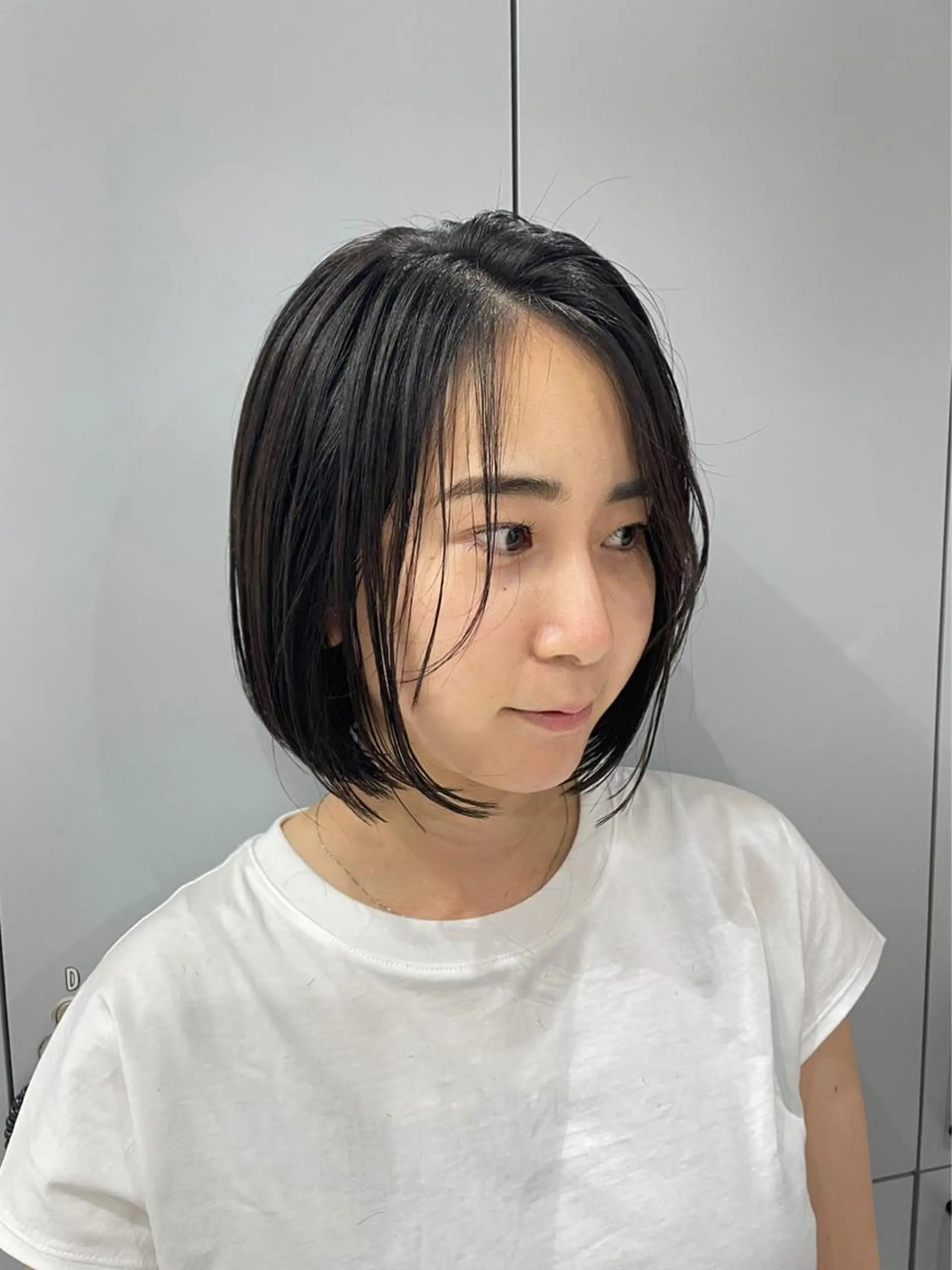 ショート カラー 黒髪 グレーブラック ボブ カット ヘアカラー volta∞knot所属・狩野 羅夢のヘアスタイル