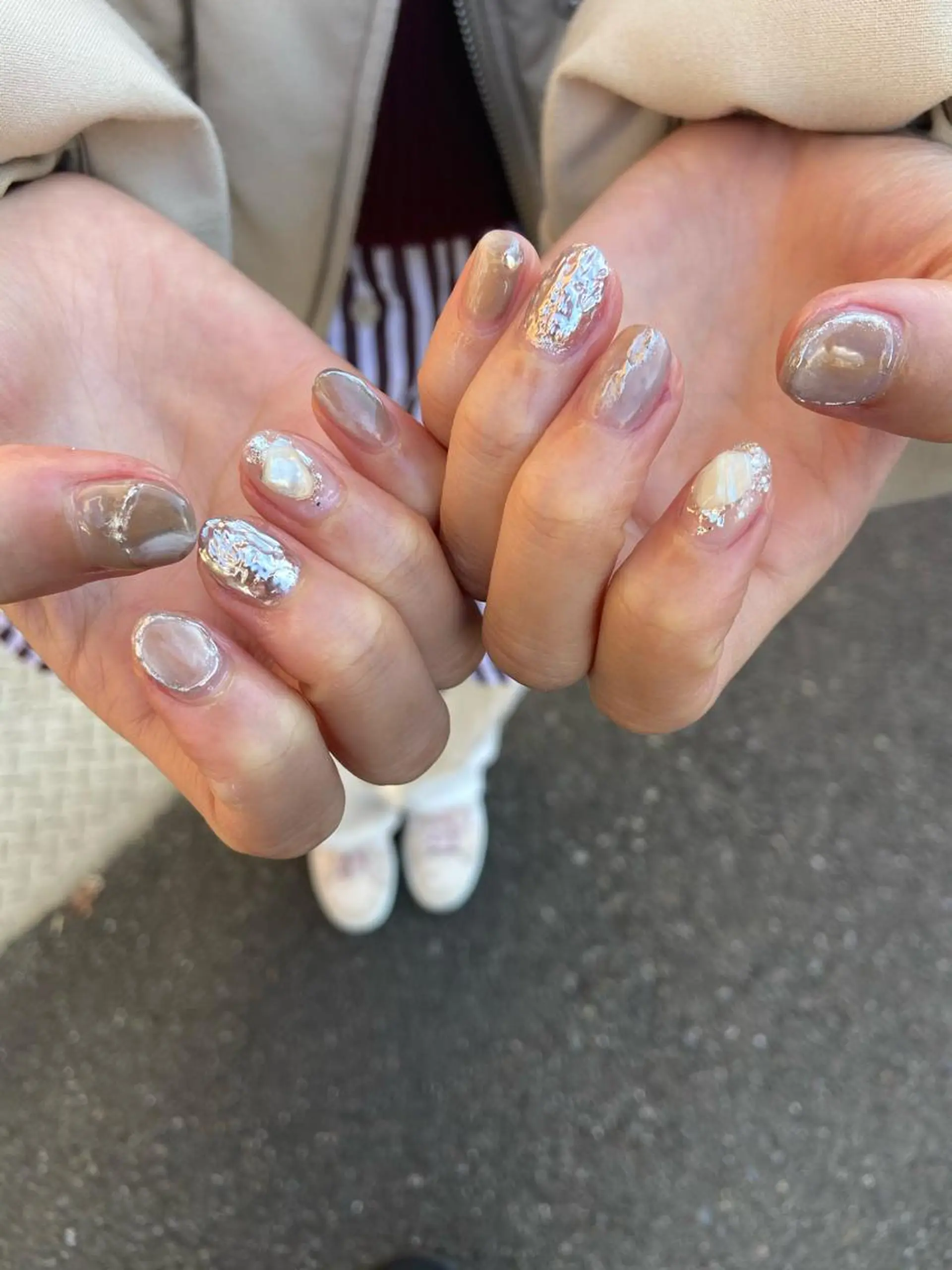 ネイル ミラーネイル ニュアンスネイル ショートネイル 冬ネイル . unffのネイルデザイン