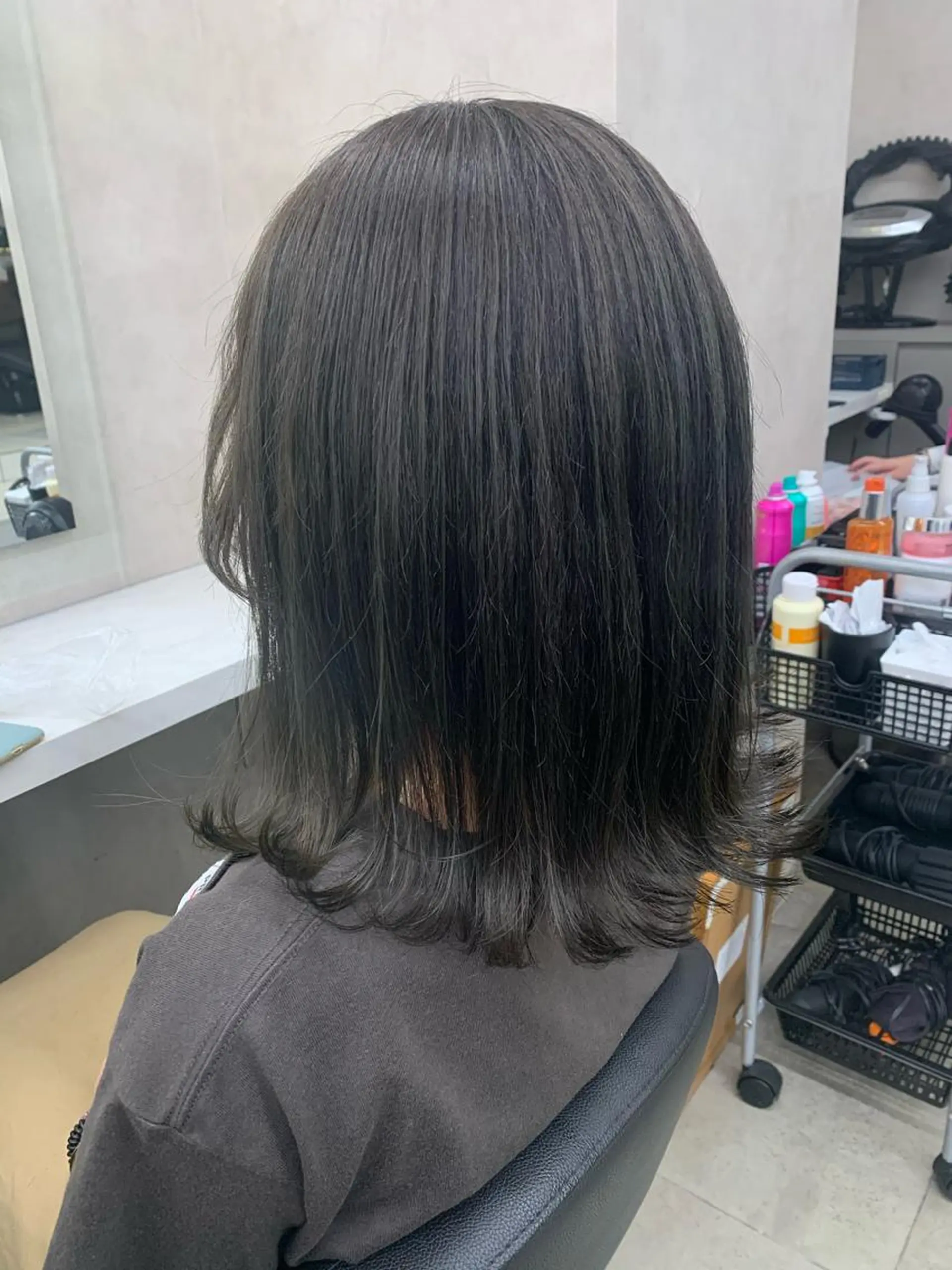 セミロング 【美容室が苦手な方 専問美容室】MIHOのヘアスタイル