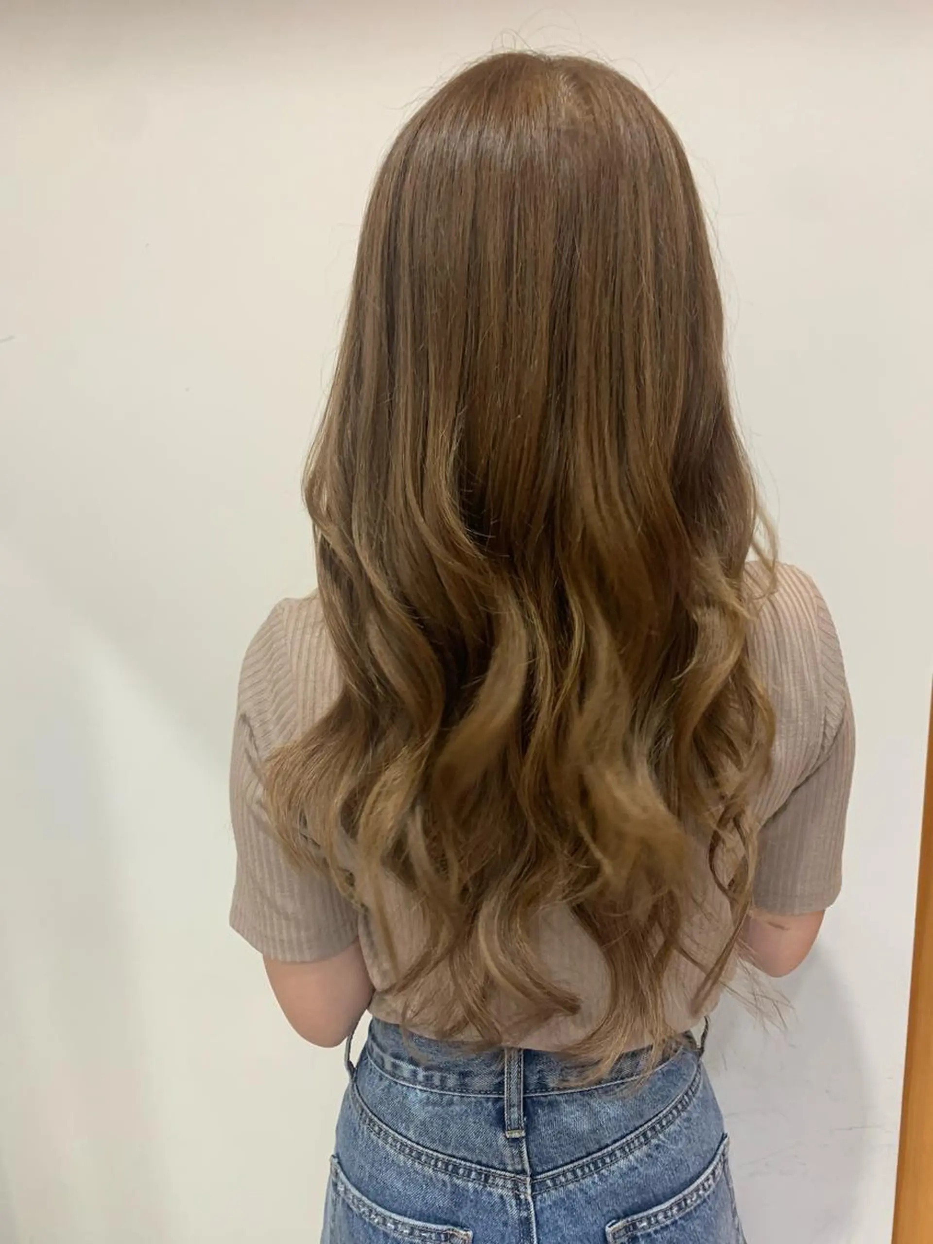 ロング カラー ベージュカラー ブリーチ ブリーチなしカラー 中目黒🌼 🌼ハナのヘアスタイル