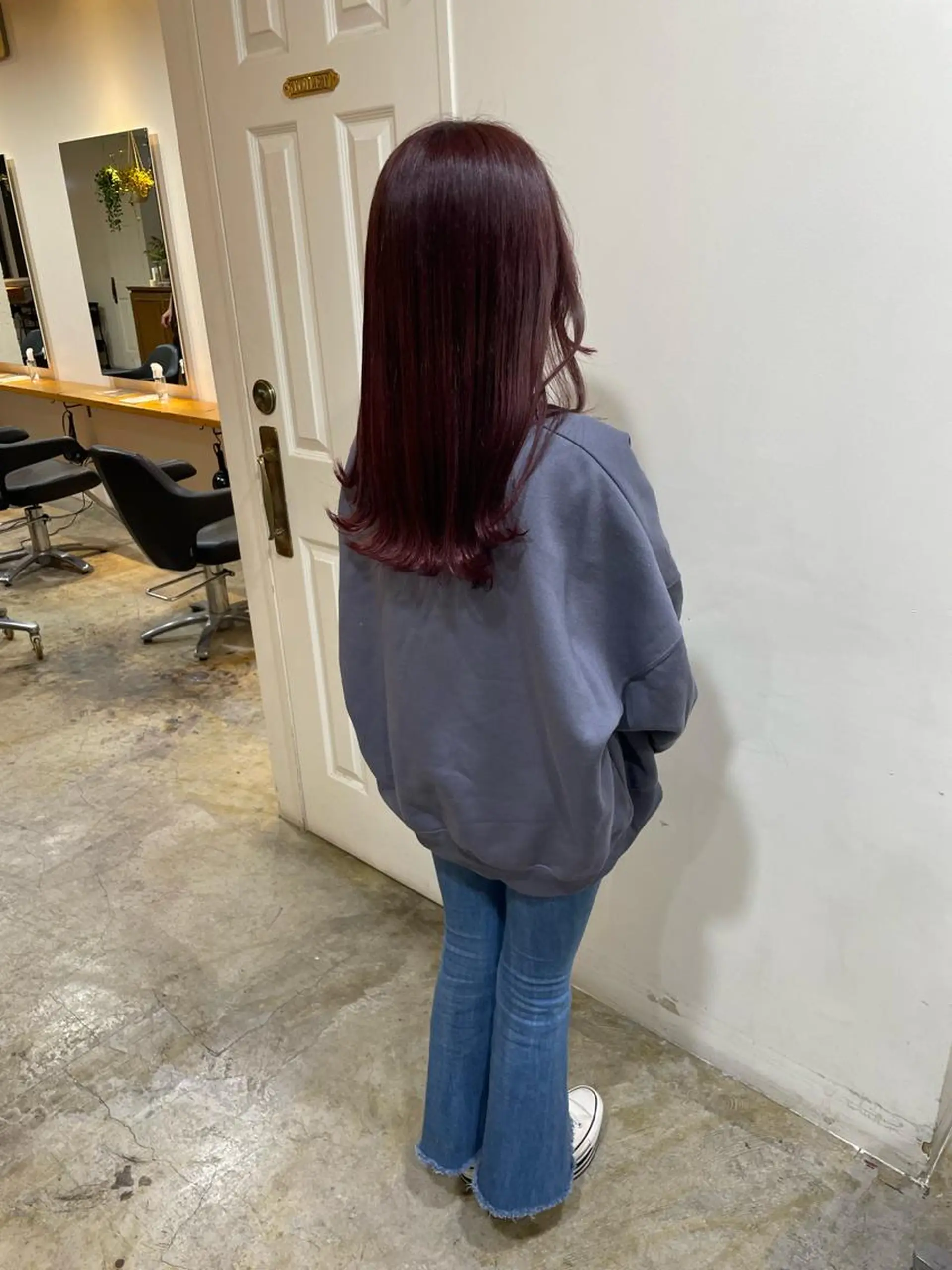 セミロング カラー ブリーチ ブリーチなしカラー ピンクカラー ヘアカラー トリートメント MIOベージュカラー 柔らかいカラーのヘアスタイル