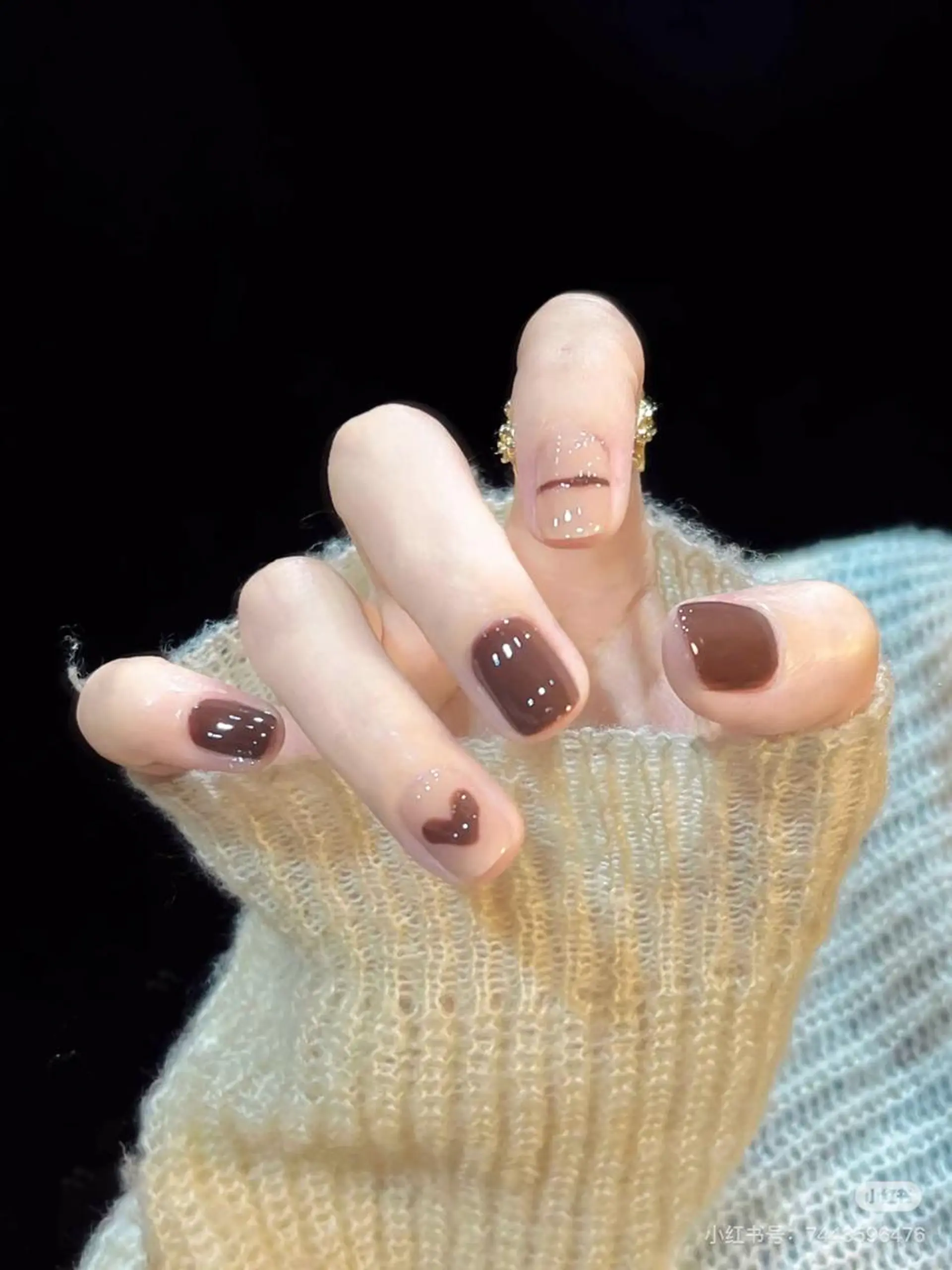 ネイル 神保町店・ネイル ミィアのネイルデザイン