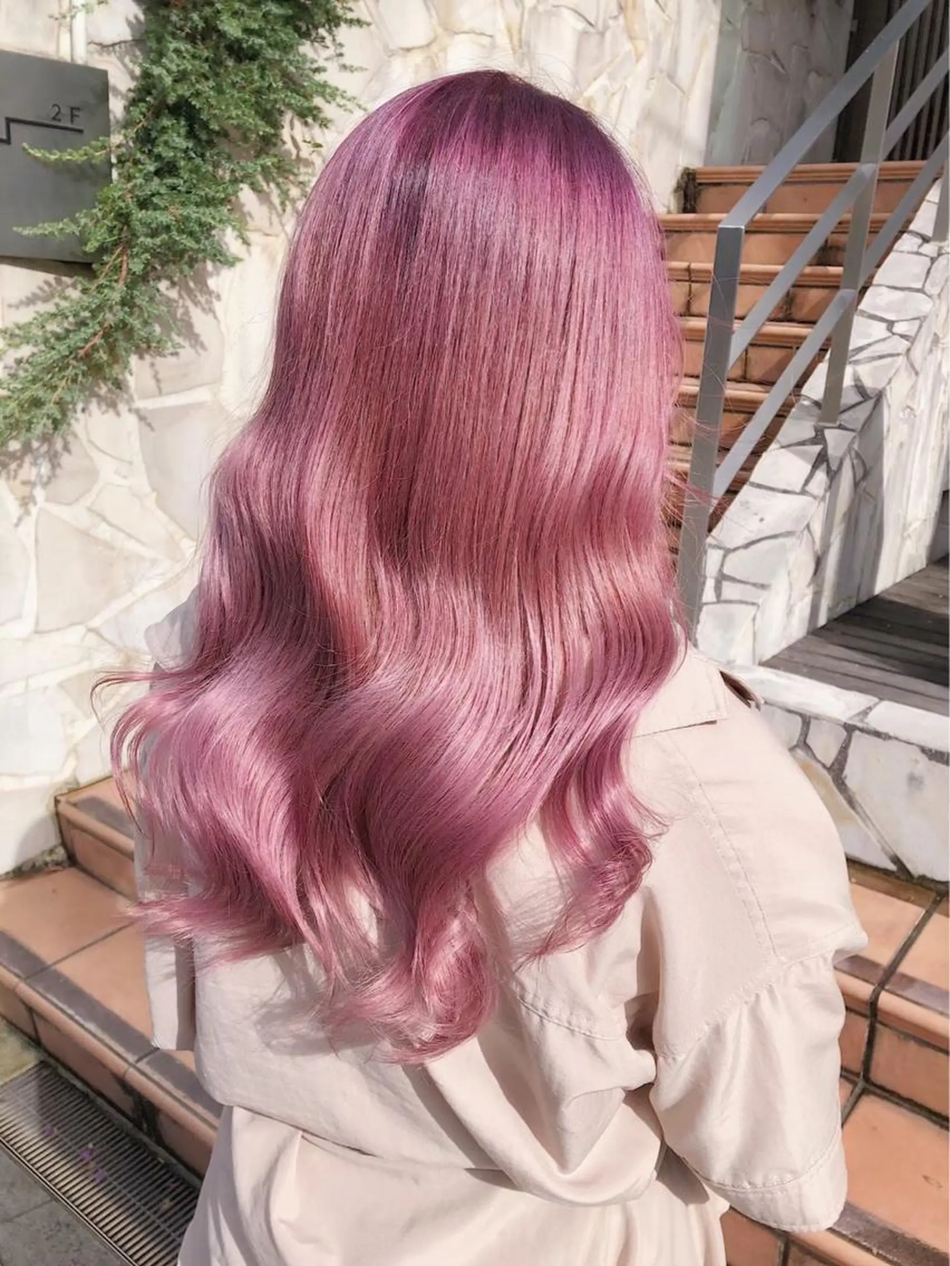 ミディアム カラー ミディアムパーマ アッシュ アッシュグレー アッシュグレージュ バレイヤージュ メンズ特化/パーマ/ 骨格矯正カット/真人のヘアスタイル