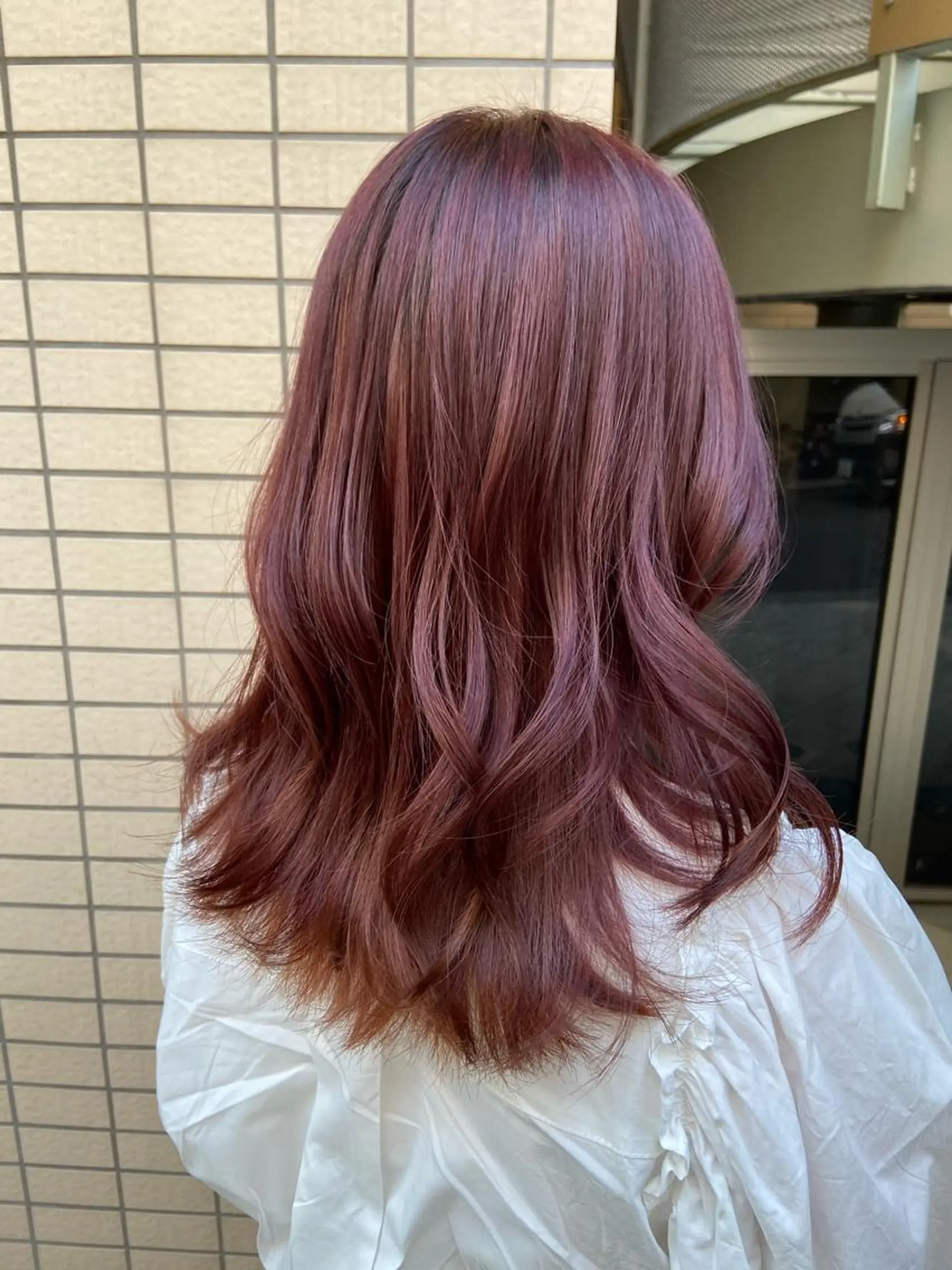 セミロング カラー ブリーチ ピンクカラー カット ヘアカラー トリートメント 菊地 美憂のヘアスタイル