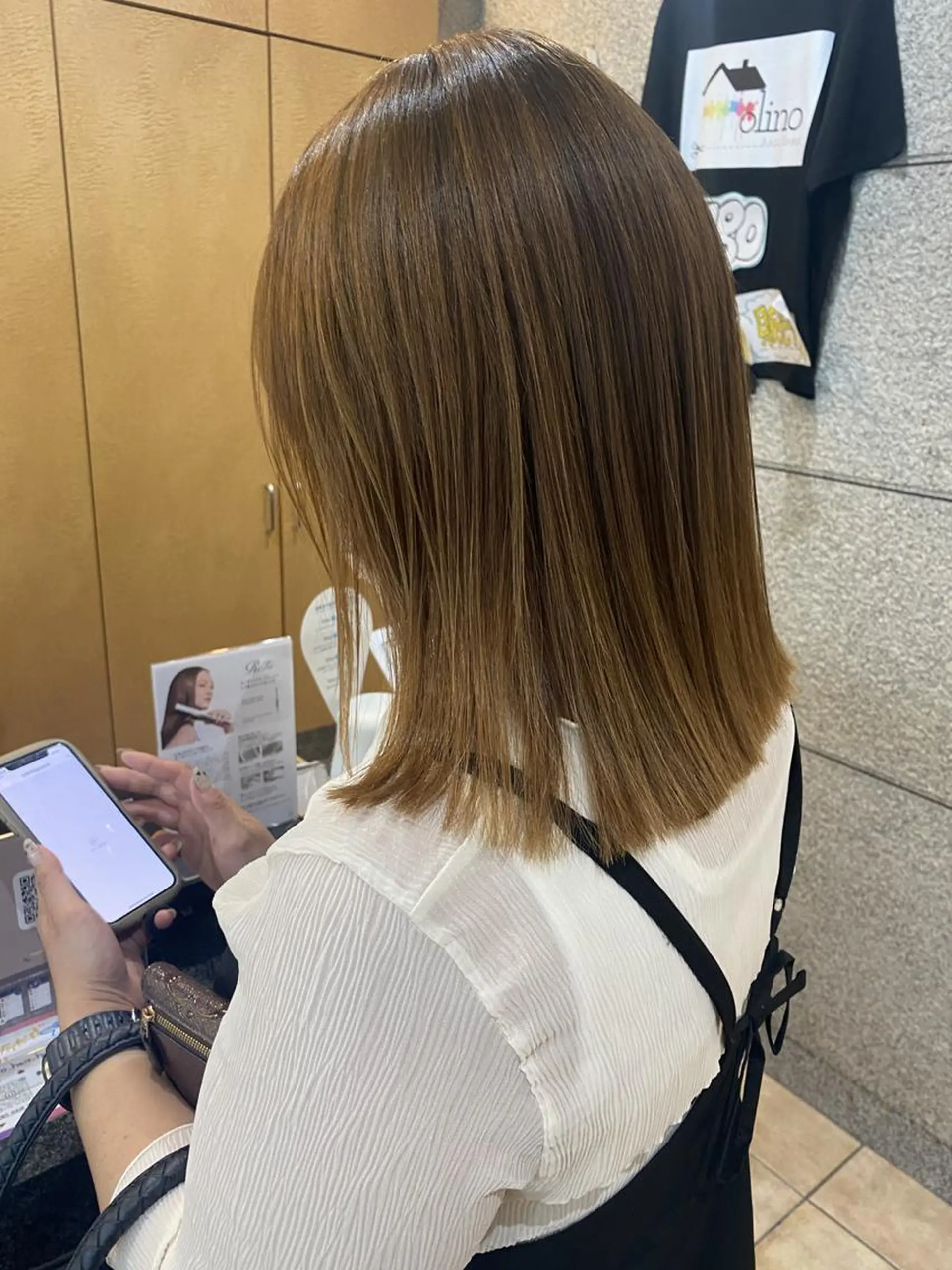 セミロング olino 【オリノ】西田辺のヘアスタイル