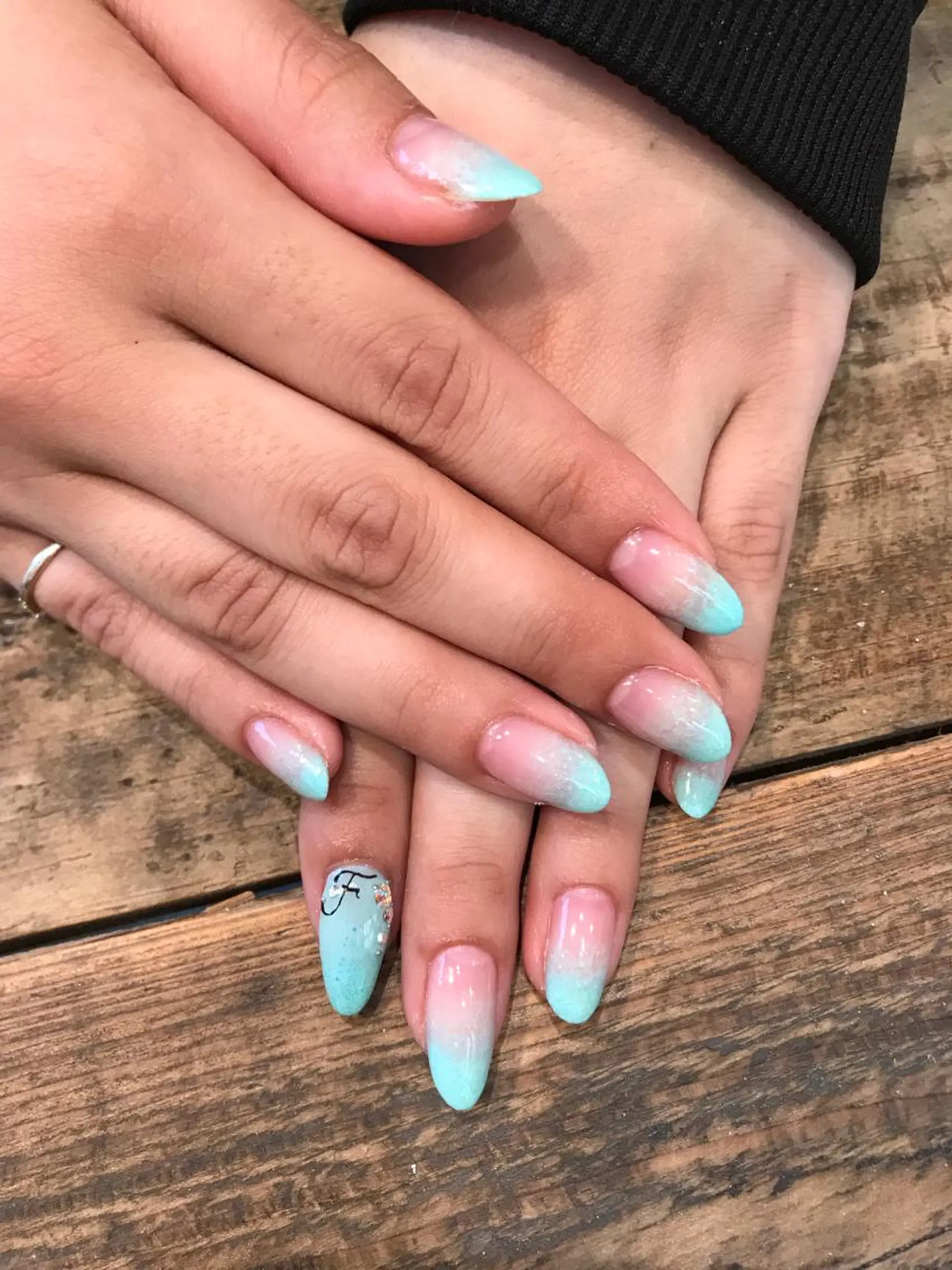 ネイル 佐藤  悠子のネイルデザイン