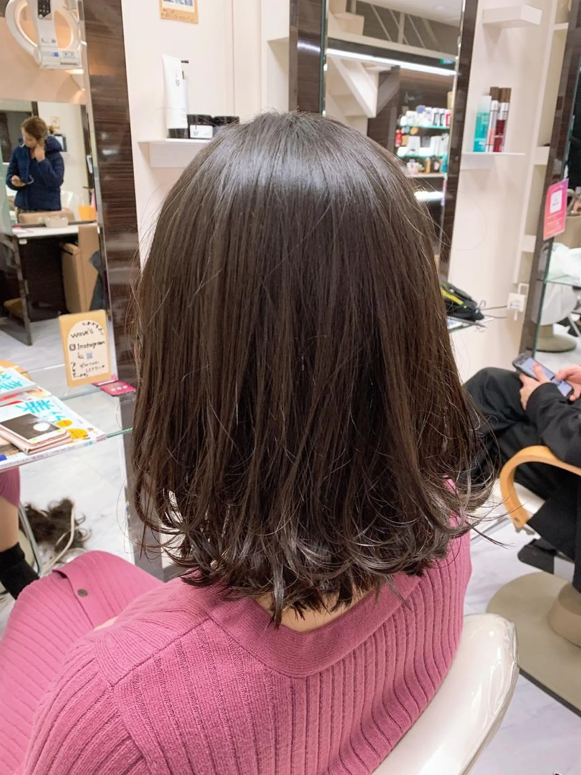 ミディアム カット ヘアカラー トリートメント ヘアセット SUNS by TRUNK所属・✄折橋 彩花🐶🍑のヘアスタイル