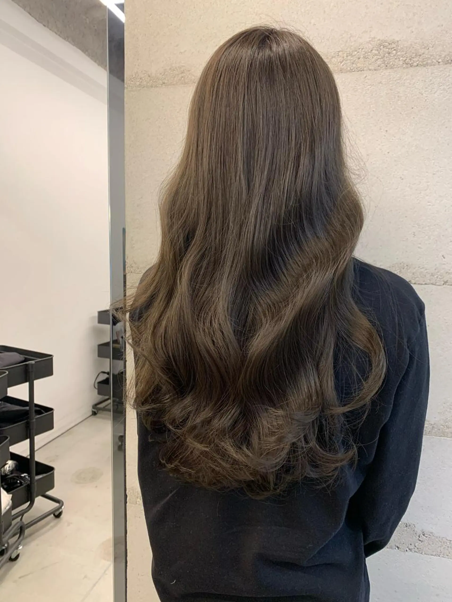 セミロング カラー 透明感/オリーブ/ グレージュ/YUKAのヘアスタイル