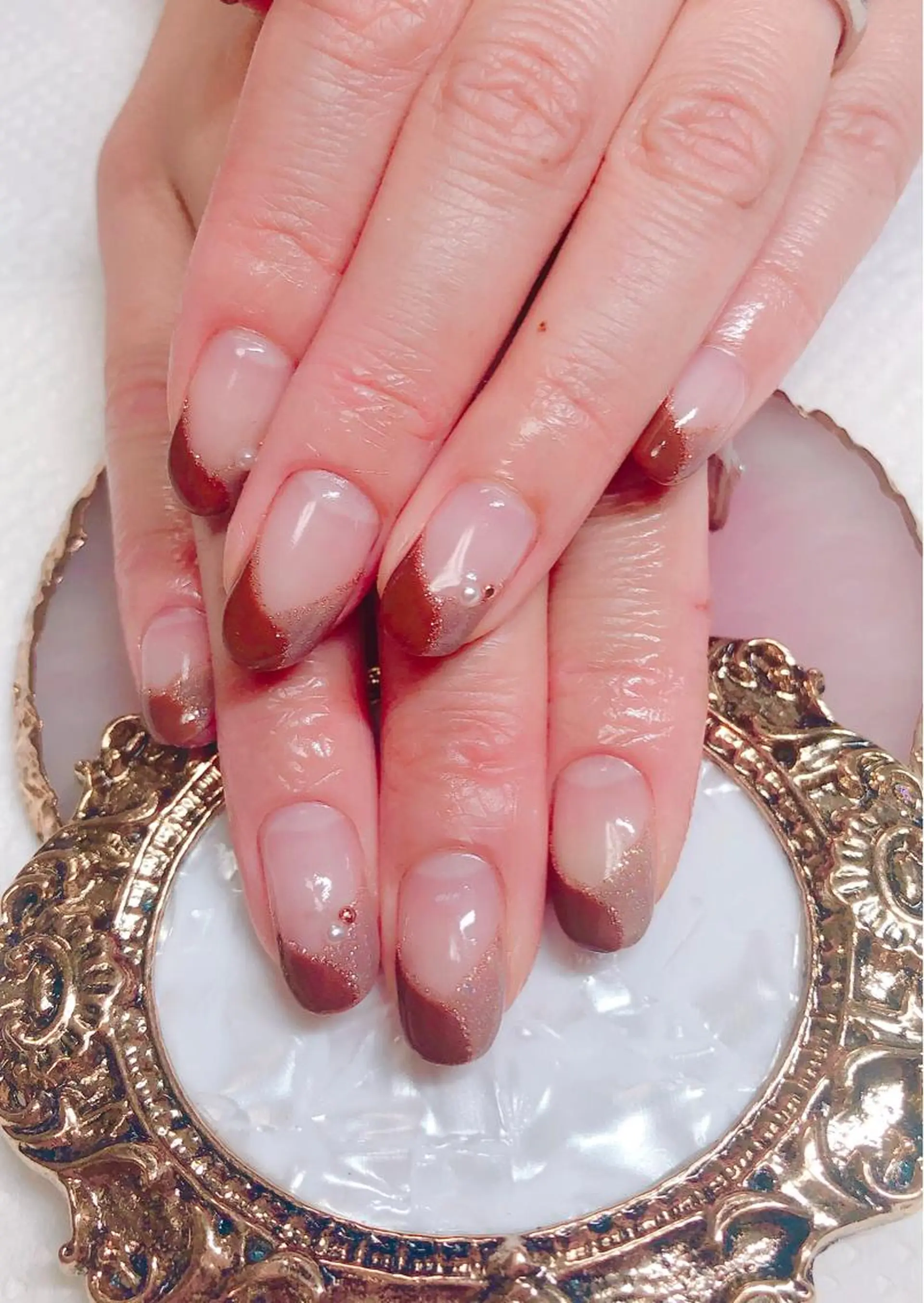 ネイル ハンドネイル CROWN プライベートサロンのネイルデザイン