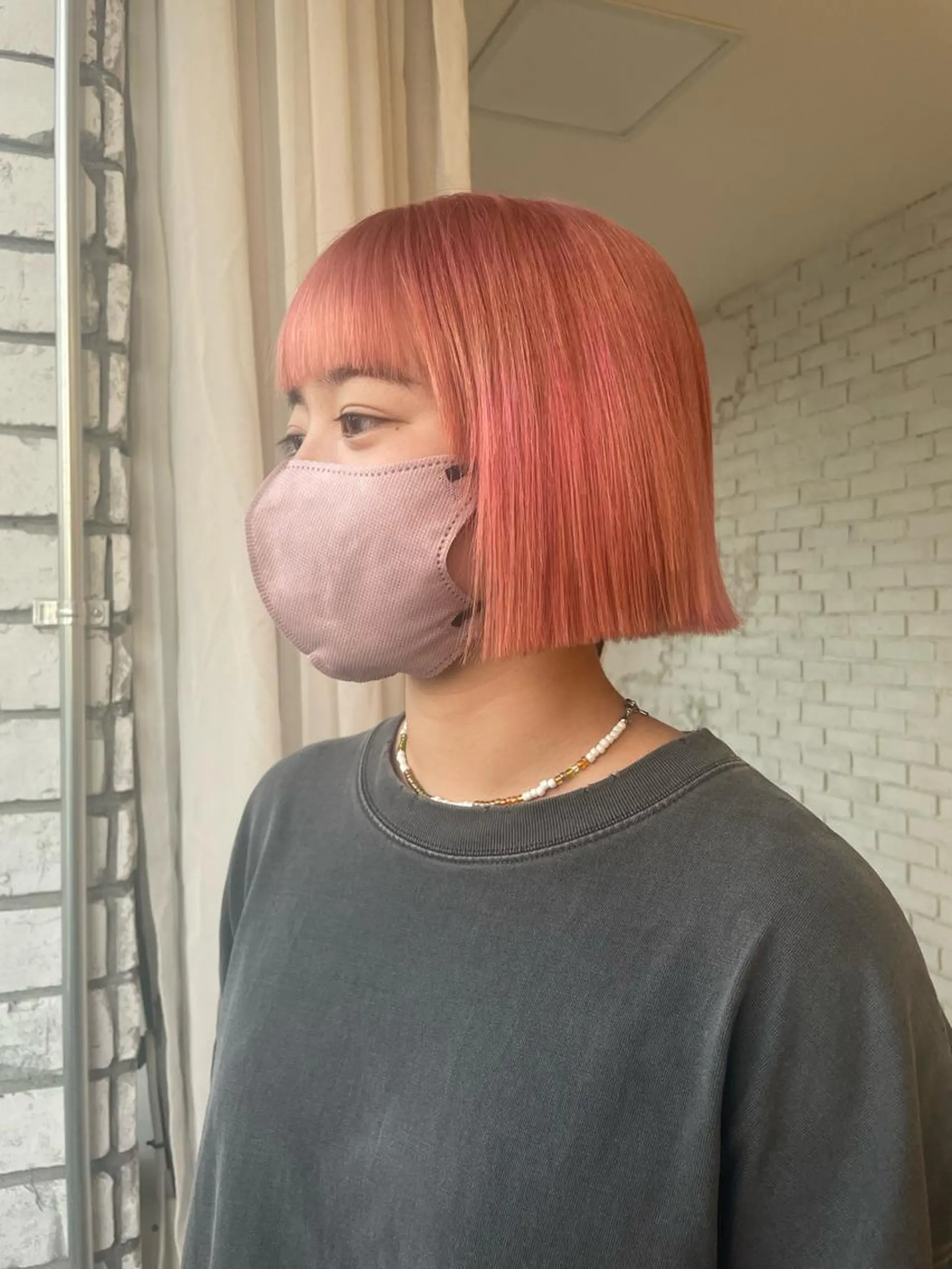 ショート カラー LUNTY NAMBA所属・艶ハイトーン👑♡ NATSUKIのヘアスタイル