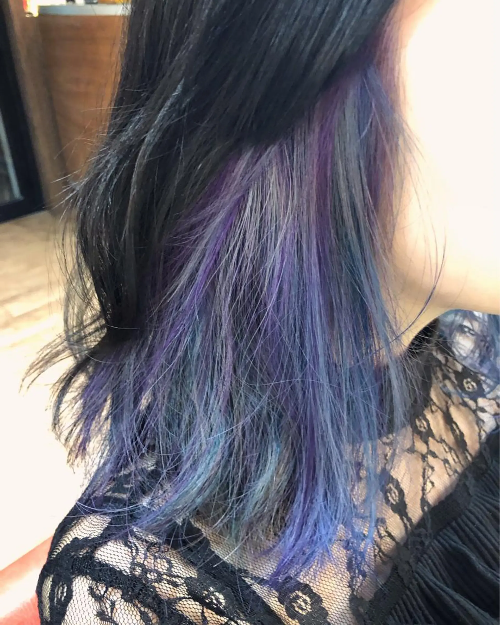 ミディアム カラー ショートボブ ボブレイヤー アッシュ バレイヤージュ ミストバング カット ヘアカラー トリートメント 原宿サロン代表 デザインカラー伊藤卓のヘアスタイル