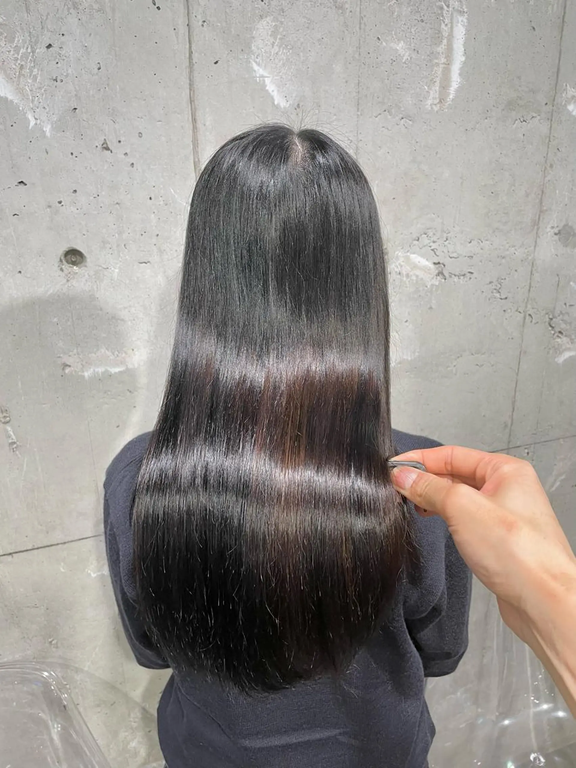 ロング ベージュカラー💖 やすひろのヘアスタイル