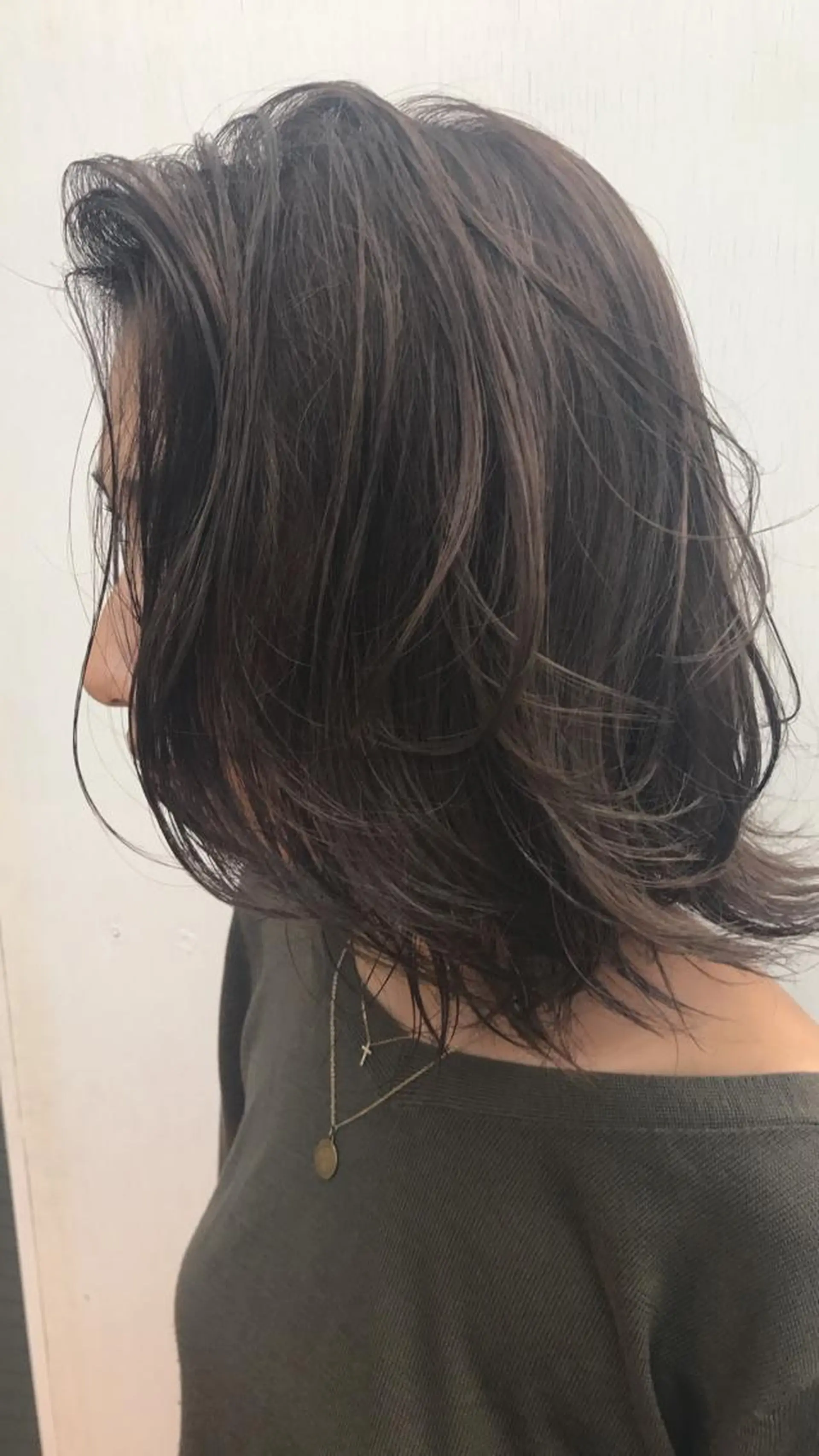 カラー ハイライトカラー ヘアカラー トリートメント pole/apartment所属・💓パーマ，💗 レイヤーカットのヘアスタイル