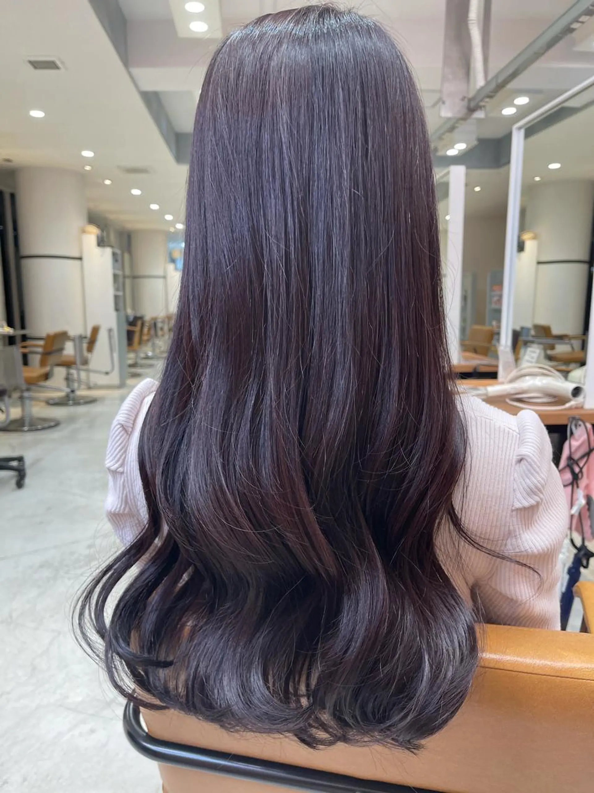 ロング カラー nameless miichiのヘアスタイル