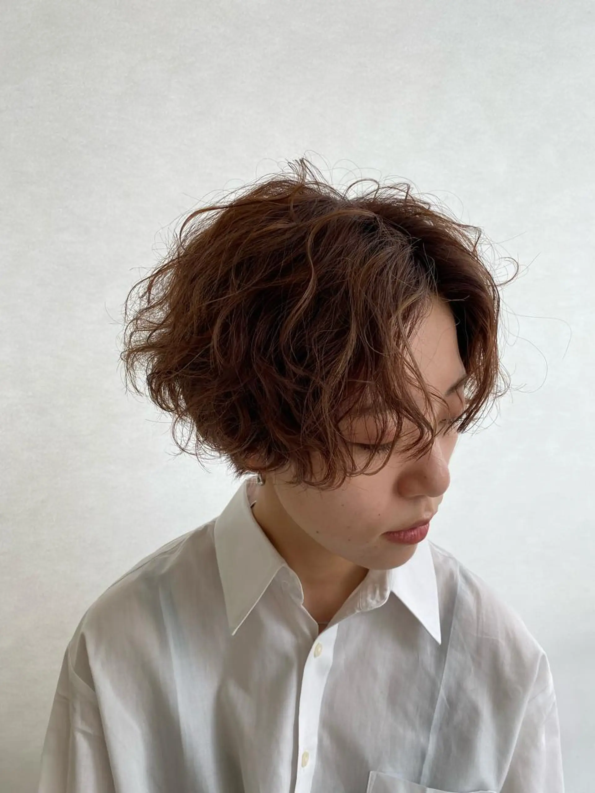 ショート パーマ ✂韓国レイヤー 🦋みやび🪽のヘアスタイル
