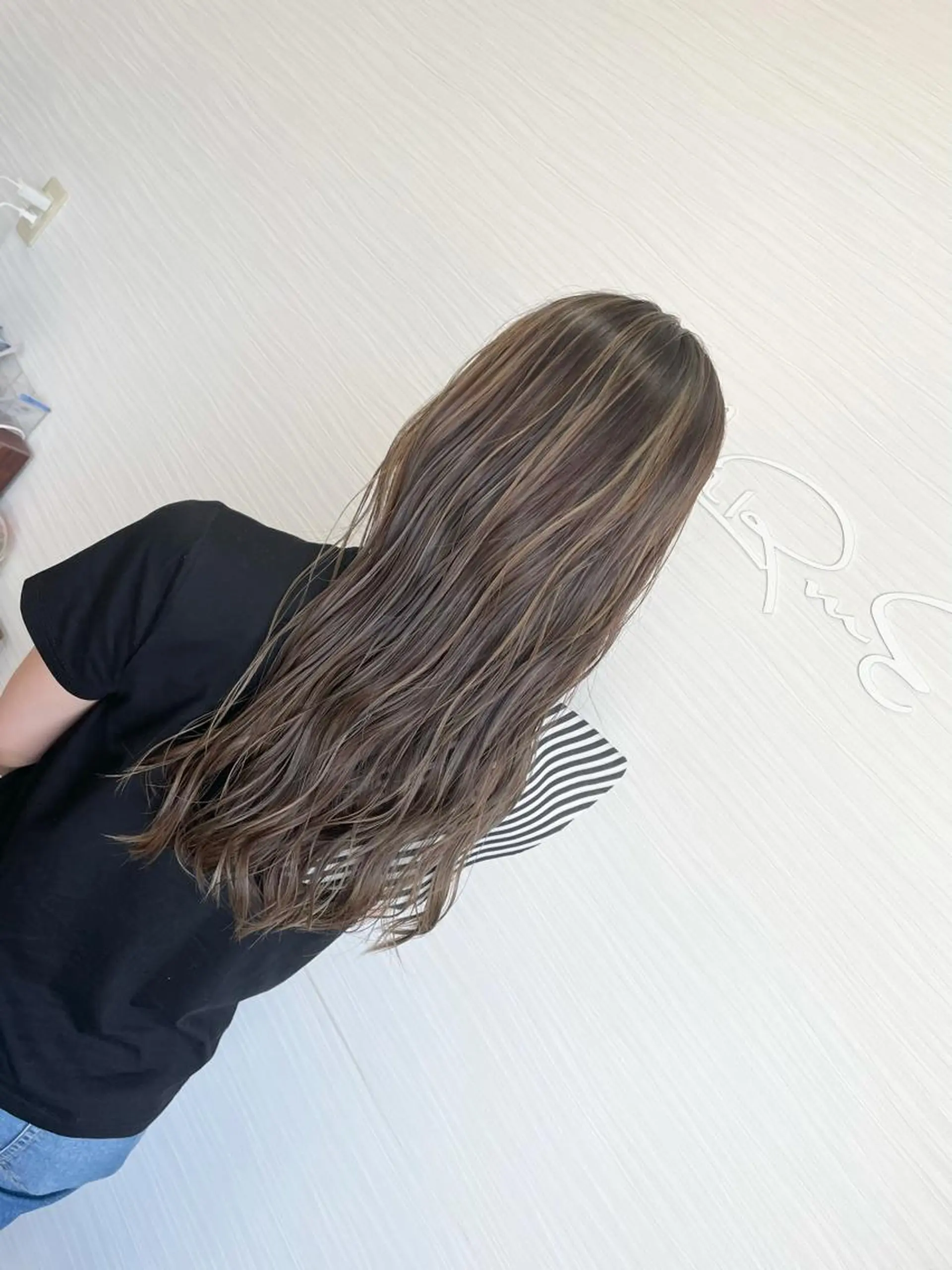 ロング カラー カット ヘアカラー LaRmE Ayumi.のヘアスタイル