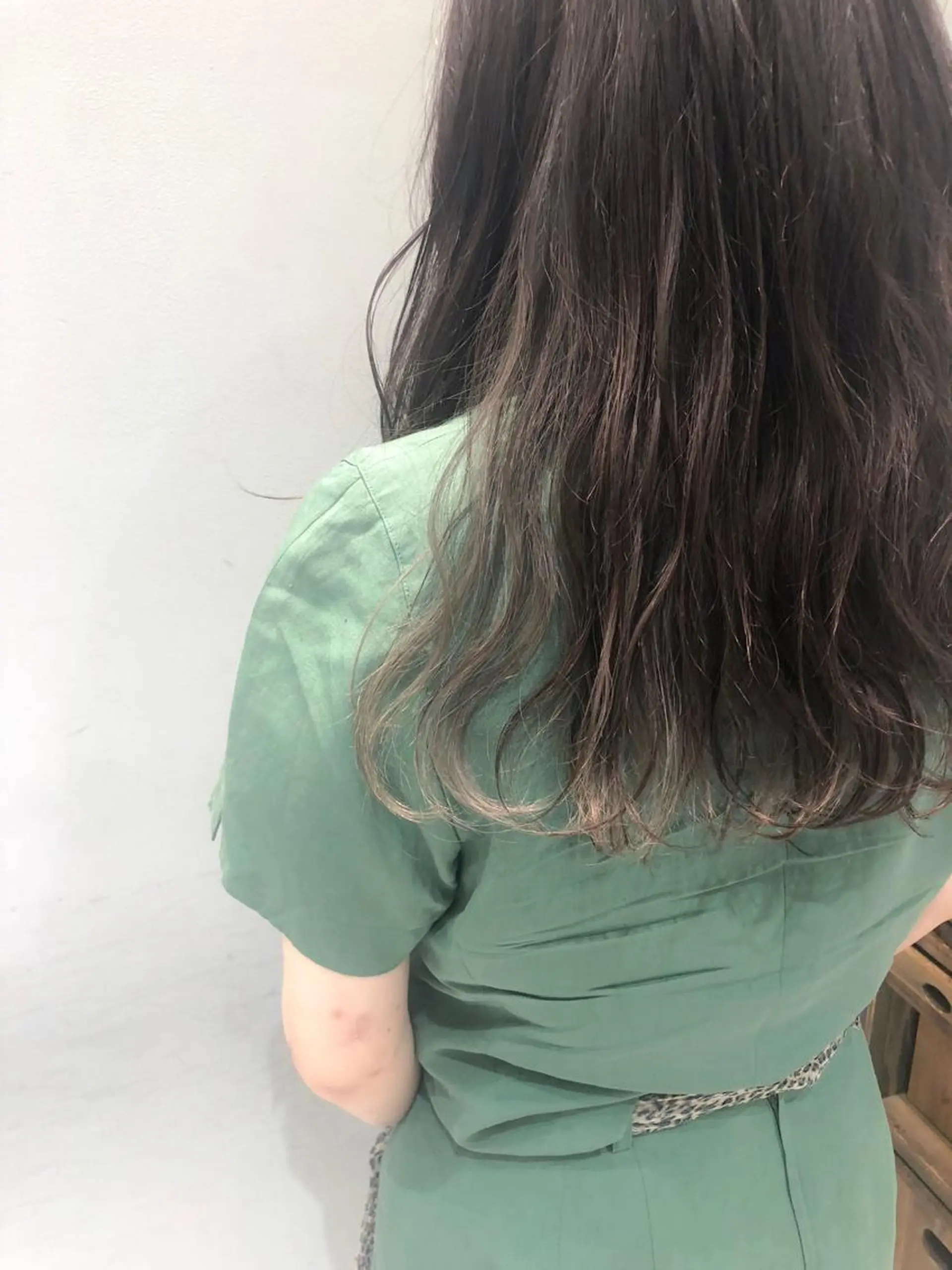 セミロング 似合わせ艶髪カラー ❤️ハダユミのヘアスタイル