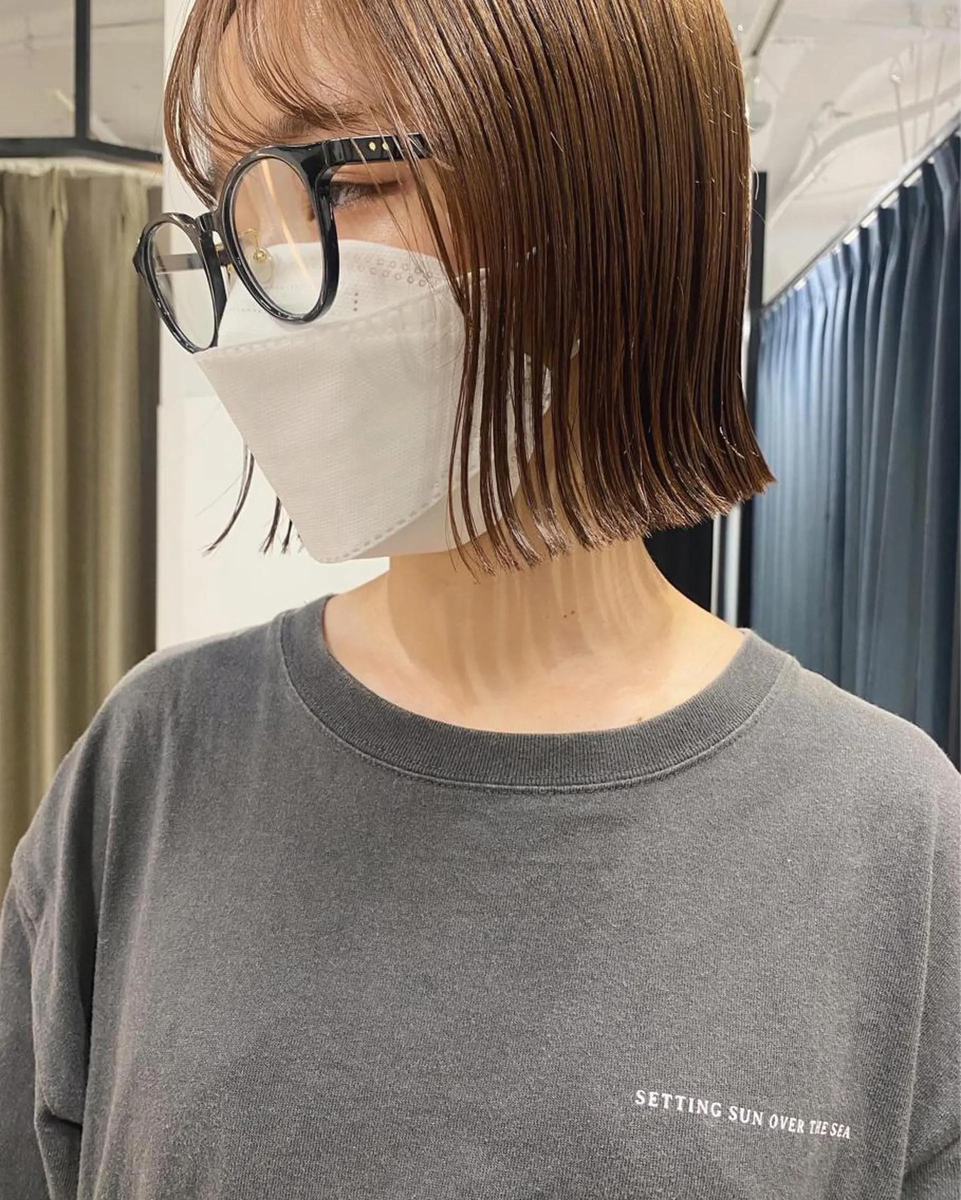 ショート カラー カット ヘアカラー トリートメント センターパート/ 暖色カラーayuのヘアスタイル