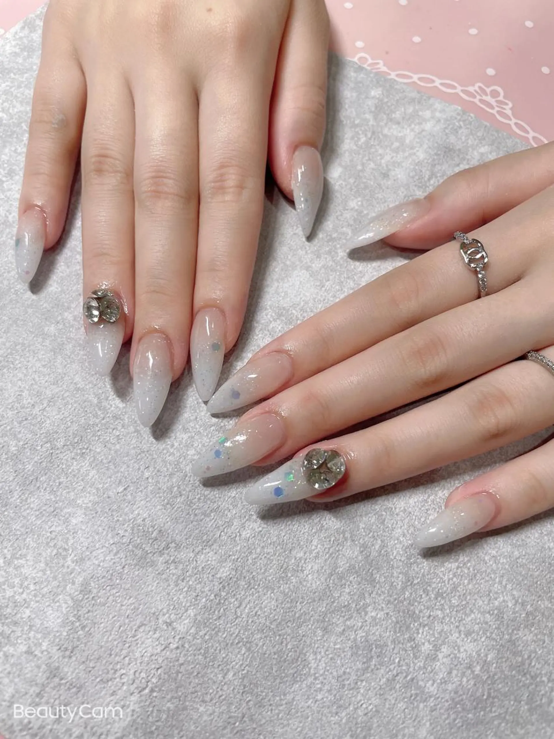 セミロング ネイル 《LB》ラブリエ Nail&eyeのマツエク・マツパデザイン