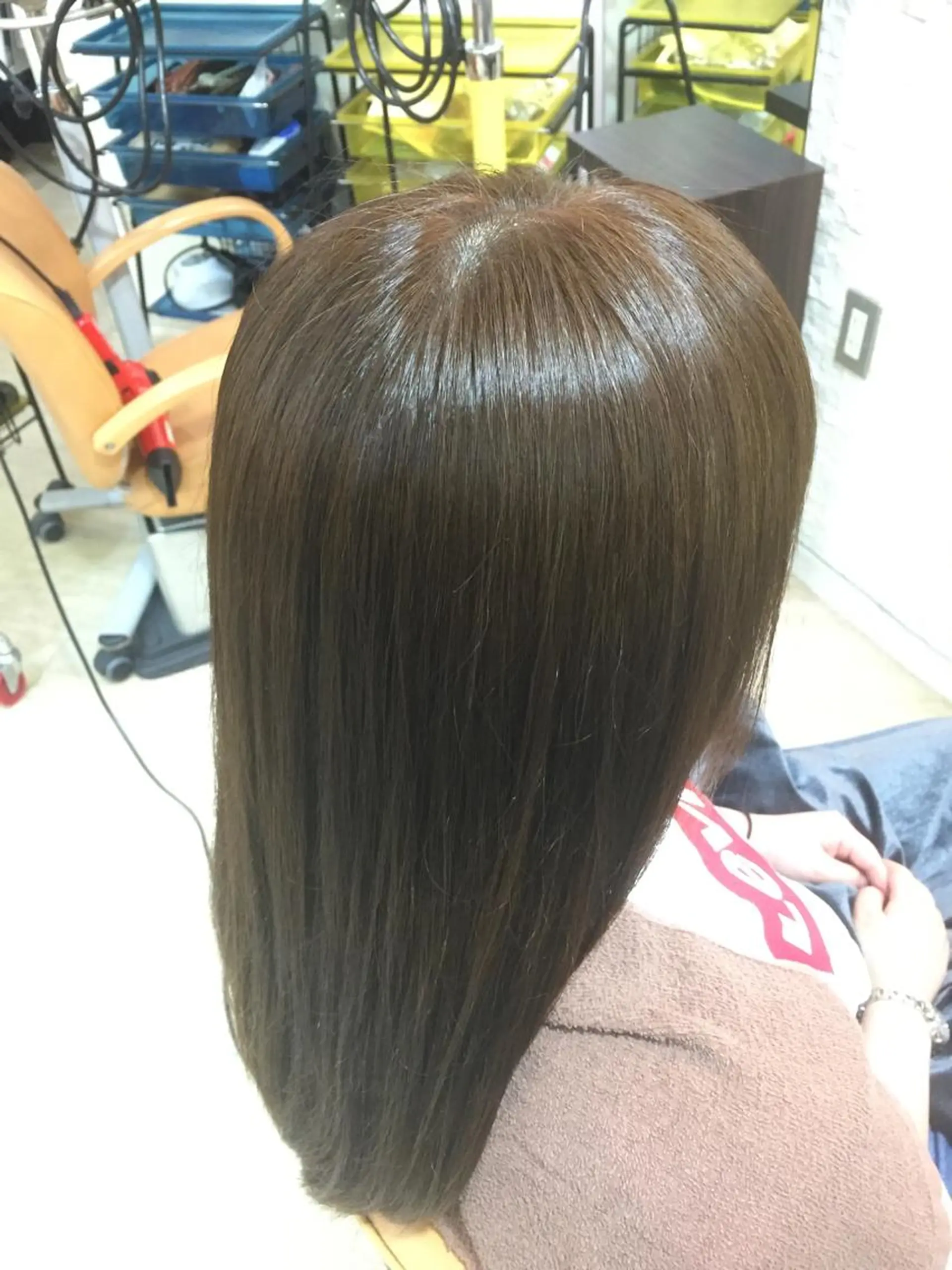 ロング カラー ブラウンカラー 透明感カラー マットブラウン イトウ アキノリのヘアスタイル