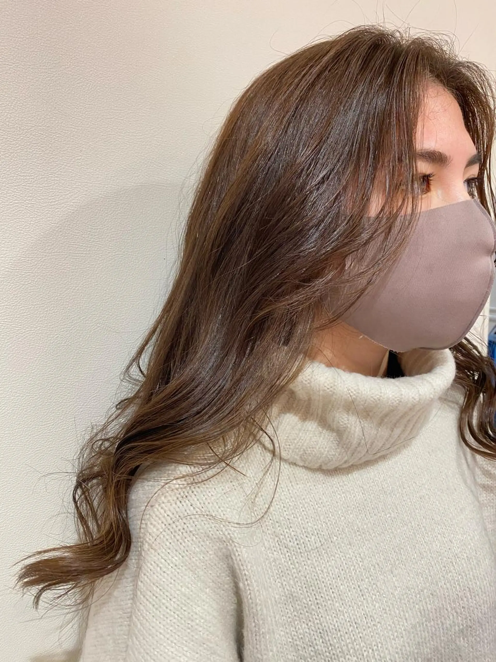 ロング カラー カット ヘアカラー カマチョ タイスのヘアスタイル