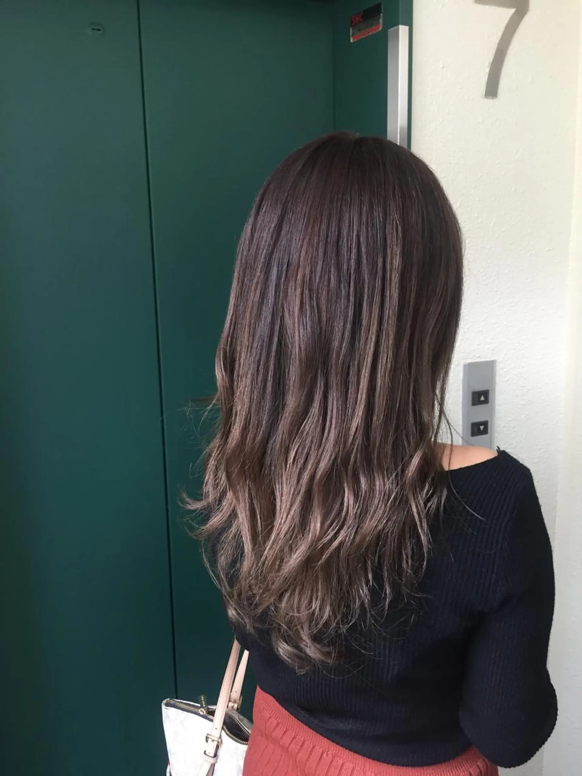 セミロング カラー ヘアカラー トリートメント ヘアセット 💘透明感カラー💘 沖本 将宏のヘアスタイル