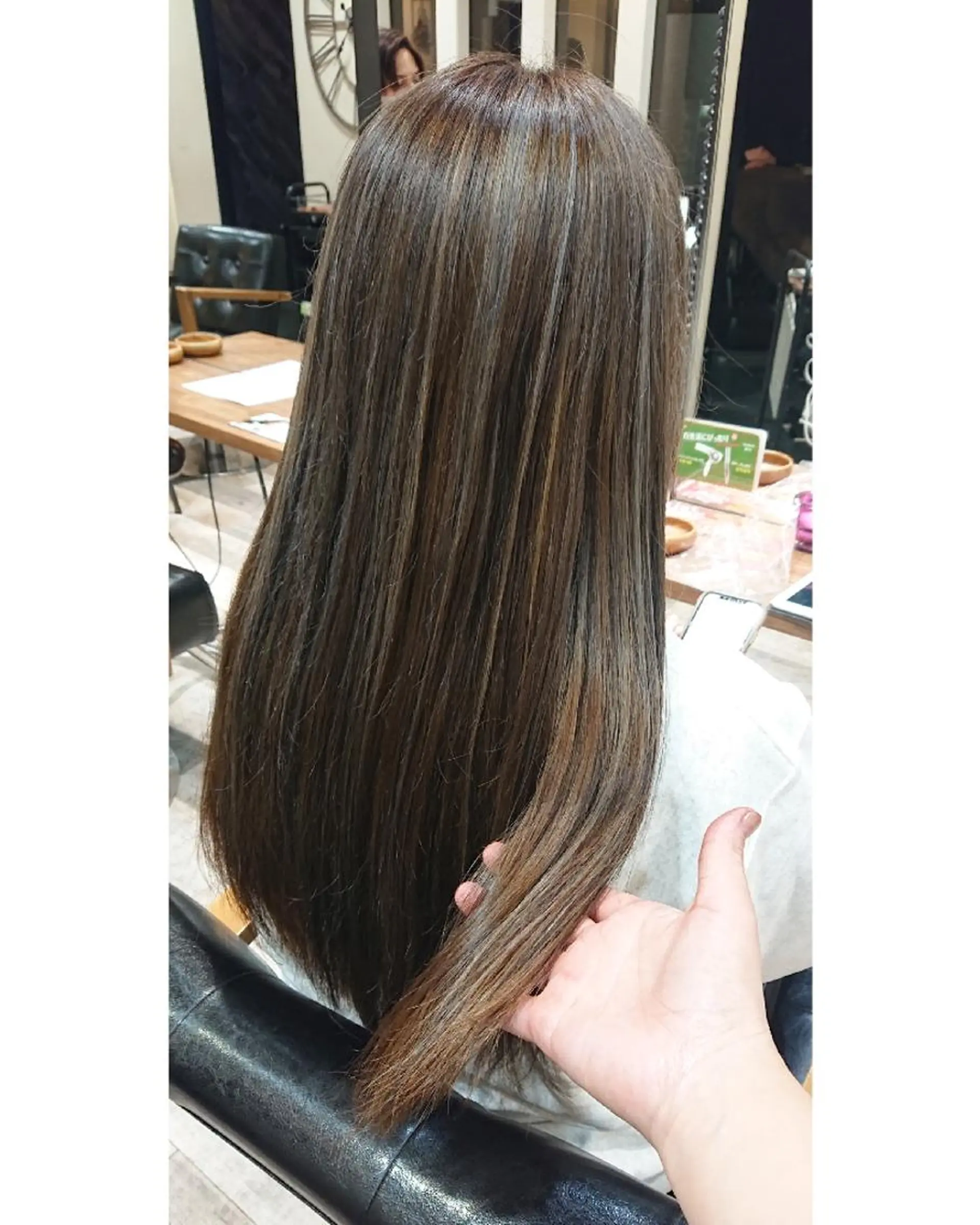 ロング カラー ハイライトカラー ハイライト ACROあべの店所属・艶カラー/インナー /グラデ/大西小百合のヘアスタイル