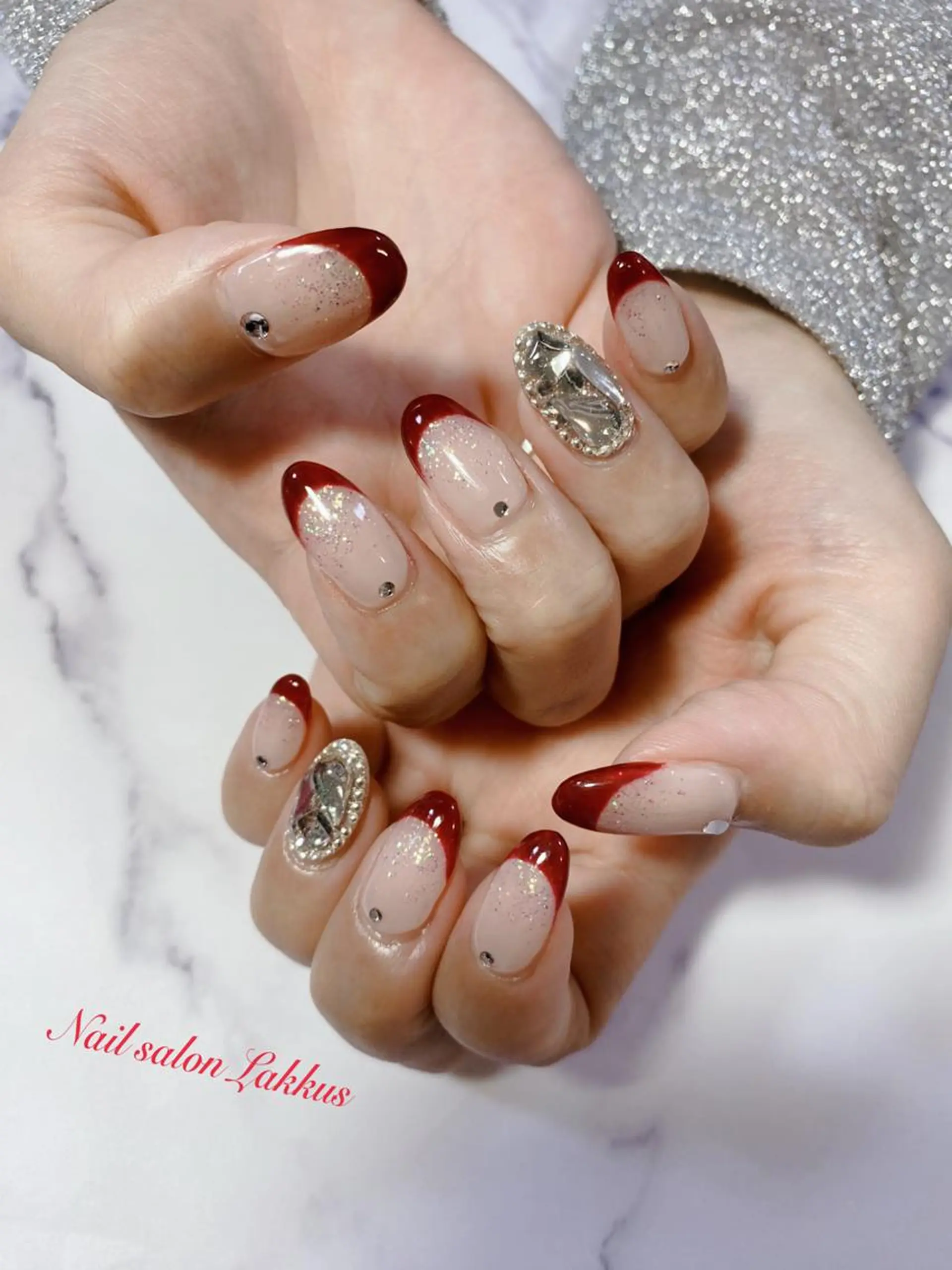 ネイル アートネイル Lakkus T－CHIのネイルデザイン