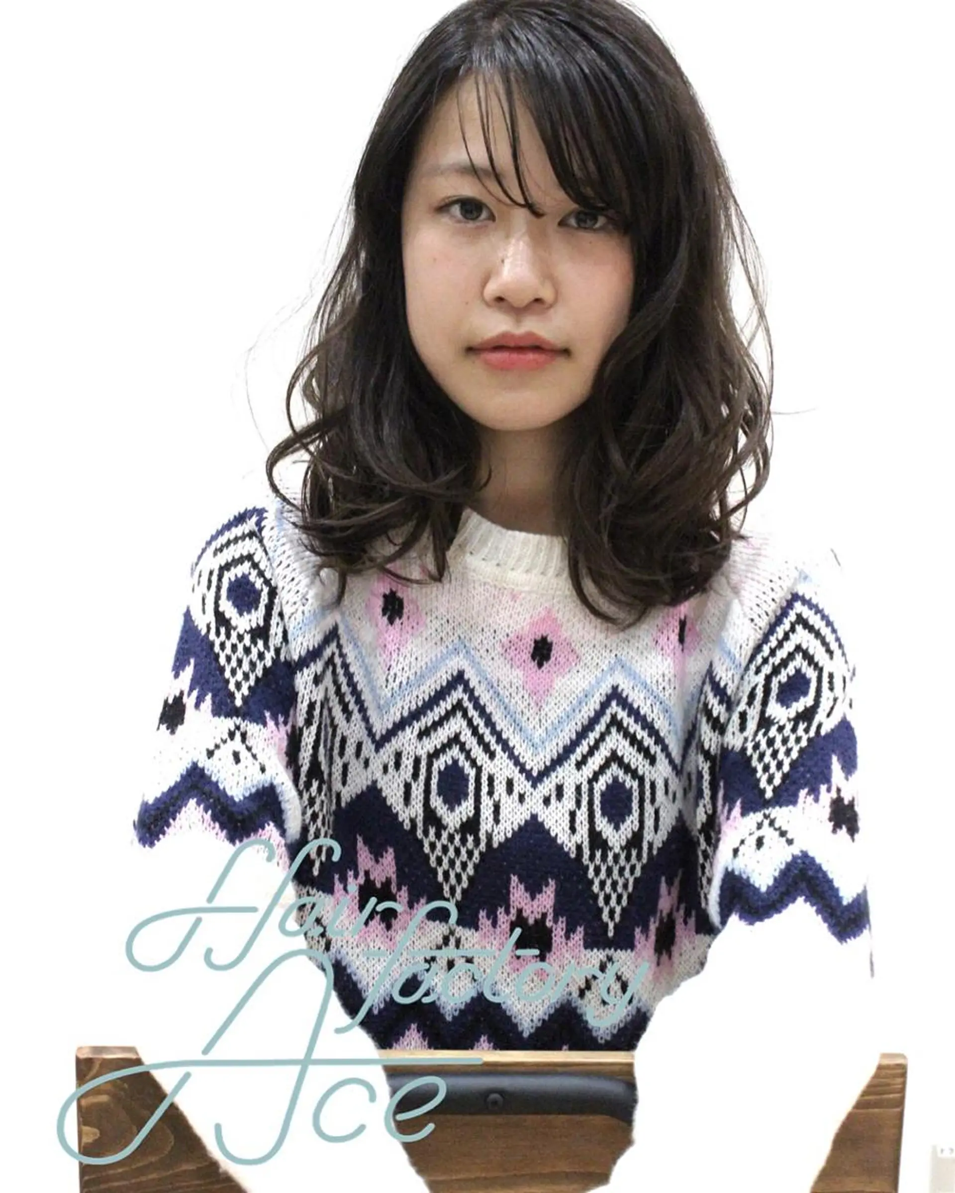 ミディアム 所渉/韓国レイヤー /ウルフカットのヘアスタイル