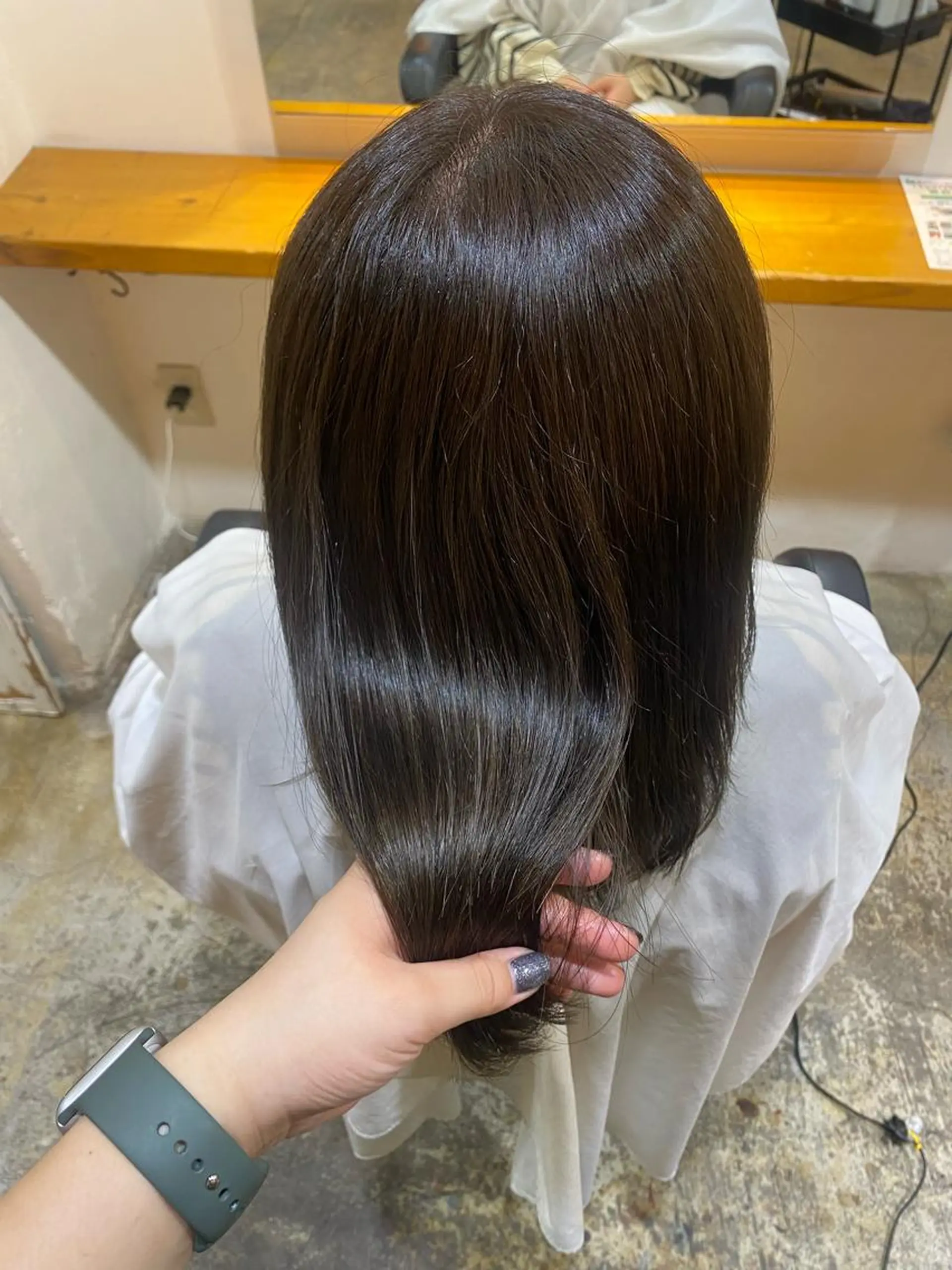 カラー ブリーチ ブラウンカラー ブリーチなしカラー ナチュラル大人っぽい スタイル　MAORIのヘアスタイル