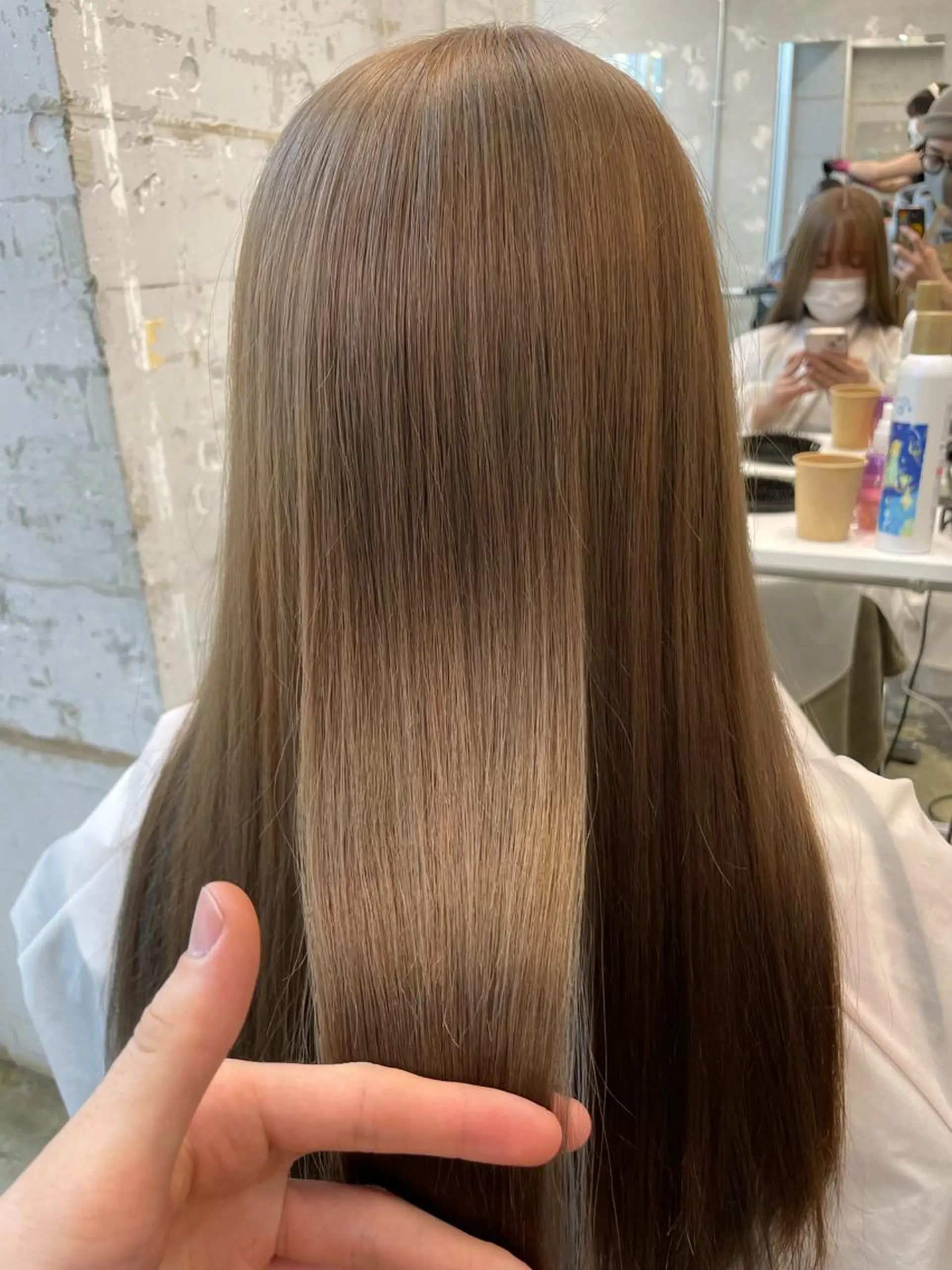 ロング カラー ブリーチ ケアブリーチ ザクザクレイヤー 🍀/ブリーチ/小田のヘアスタイル