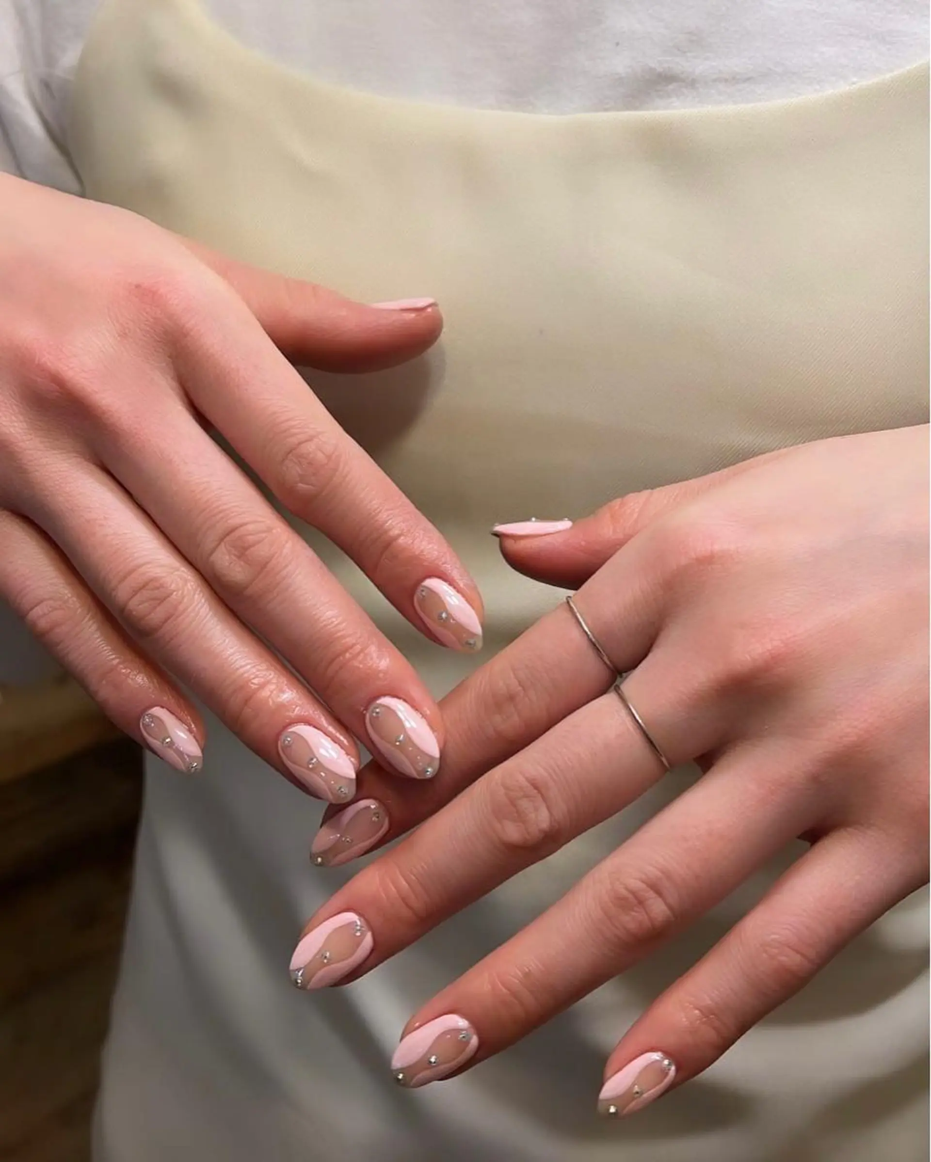 ネイル ハンドネイル フットネイル ハンドケア Nes.Nail所属・Miyagi Asamiのネイルデザイン