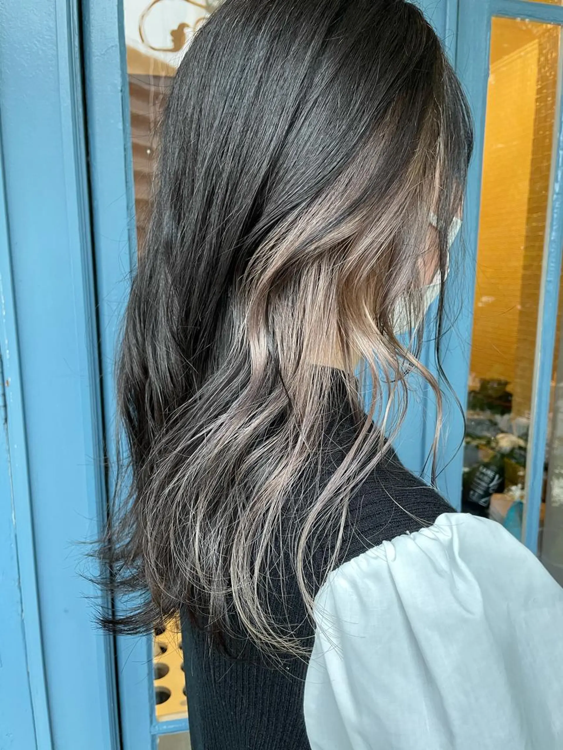 ミディアム ブリーチ毛矯正.髪質 改善.髪にドラマをのヘアスタイル